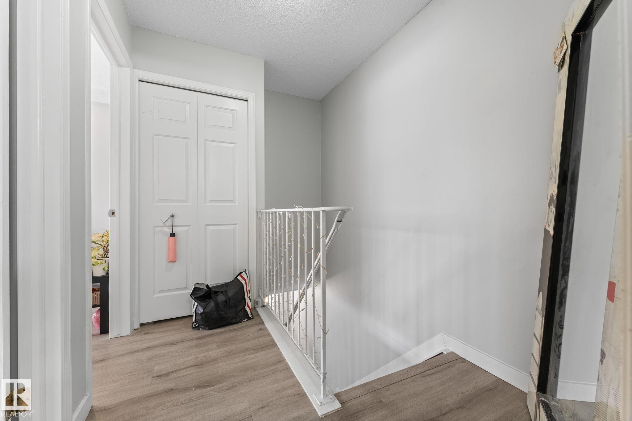 Photo 16 at 10 - 11219 103a Avenue NW, Wîhkwêntôwin, Edmonton