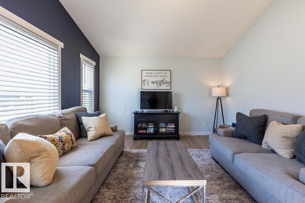 Photo 15 at 5 Lamplight Drive, Legacy Park, Spruce Grove