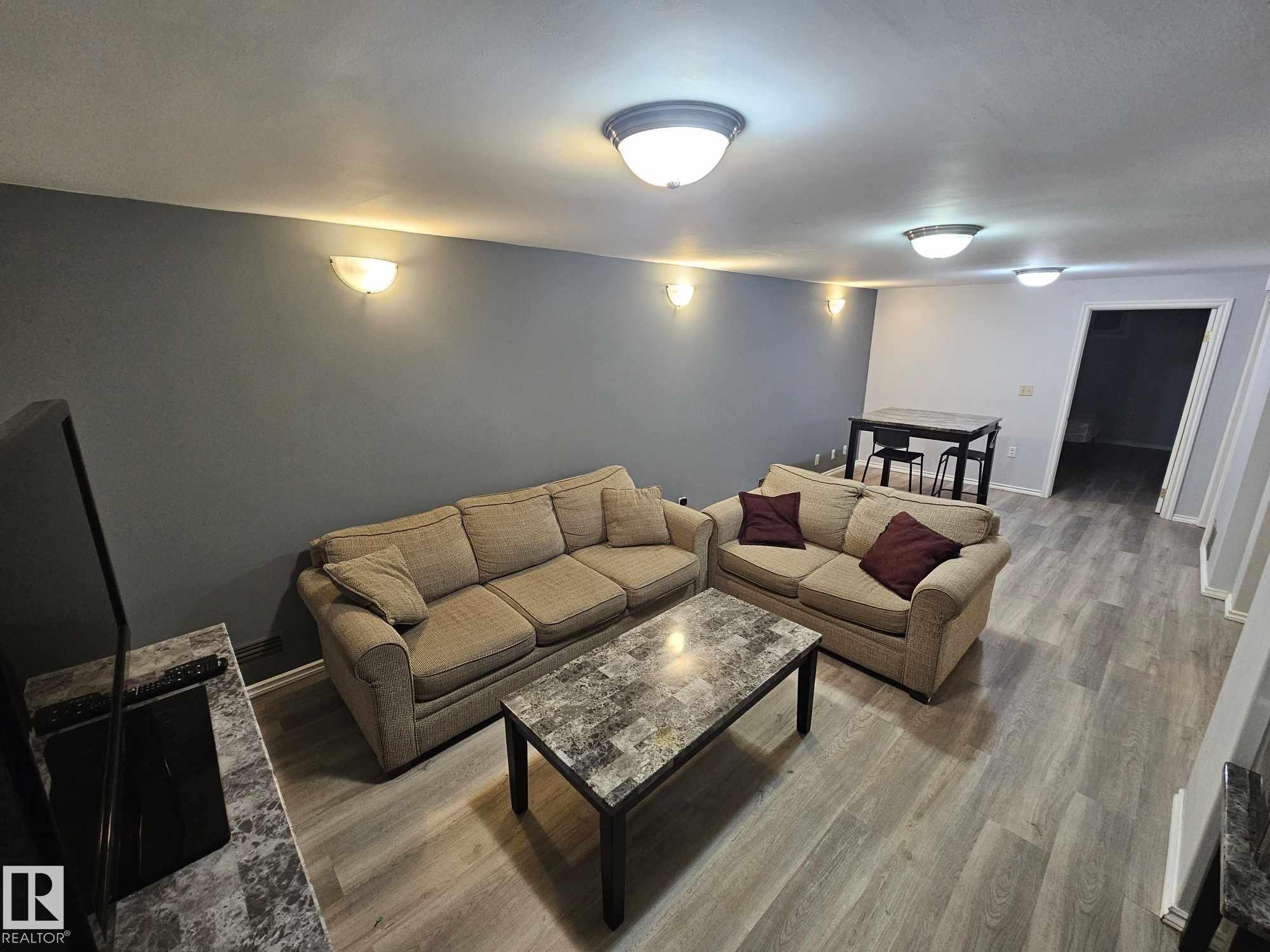 Photo 19 at 8512 131 Avenue NW, Killarney, Edmonton