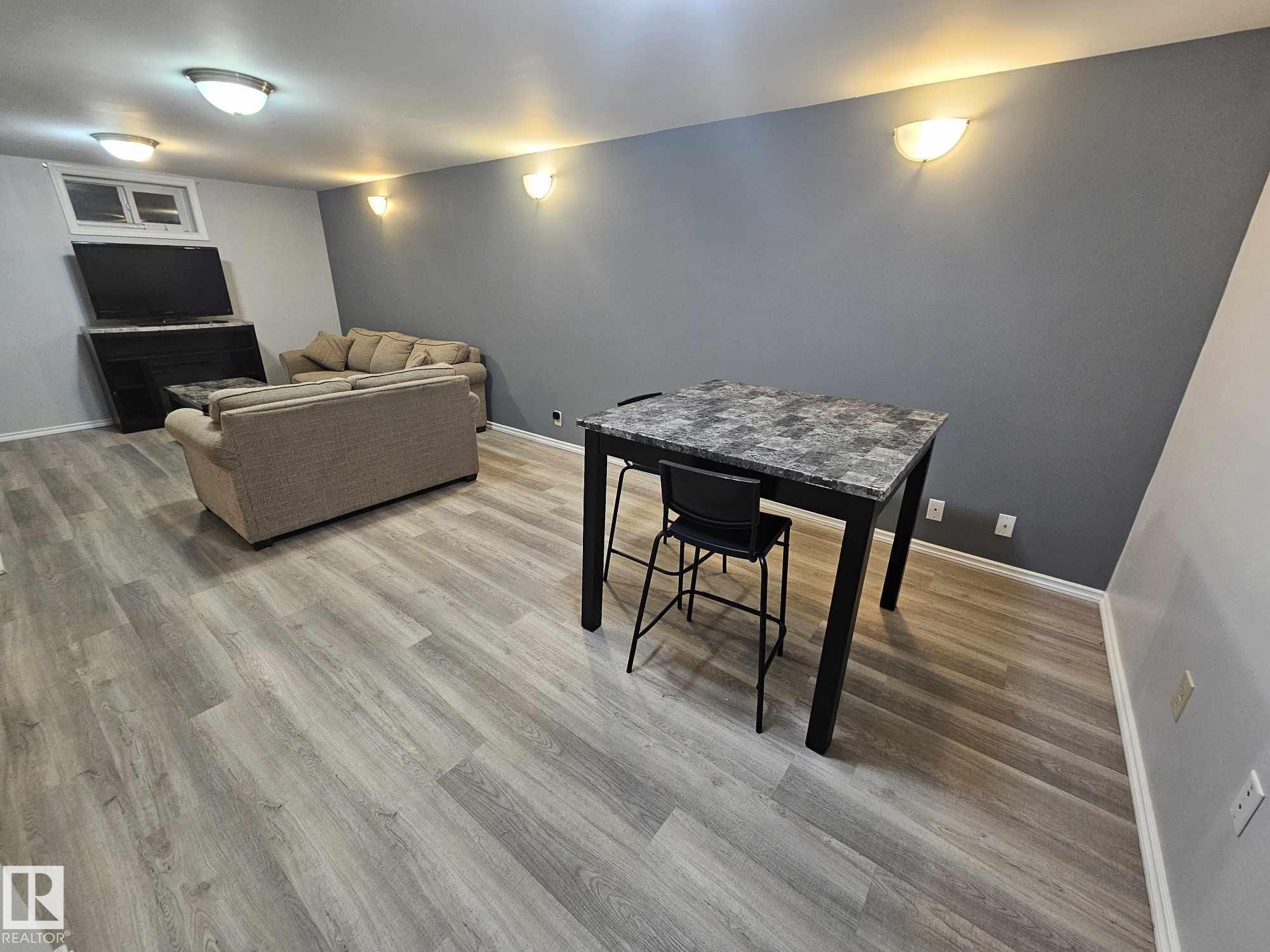 Photo 20 at 8512 131 Avenue NW, Killarney, Edmonton