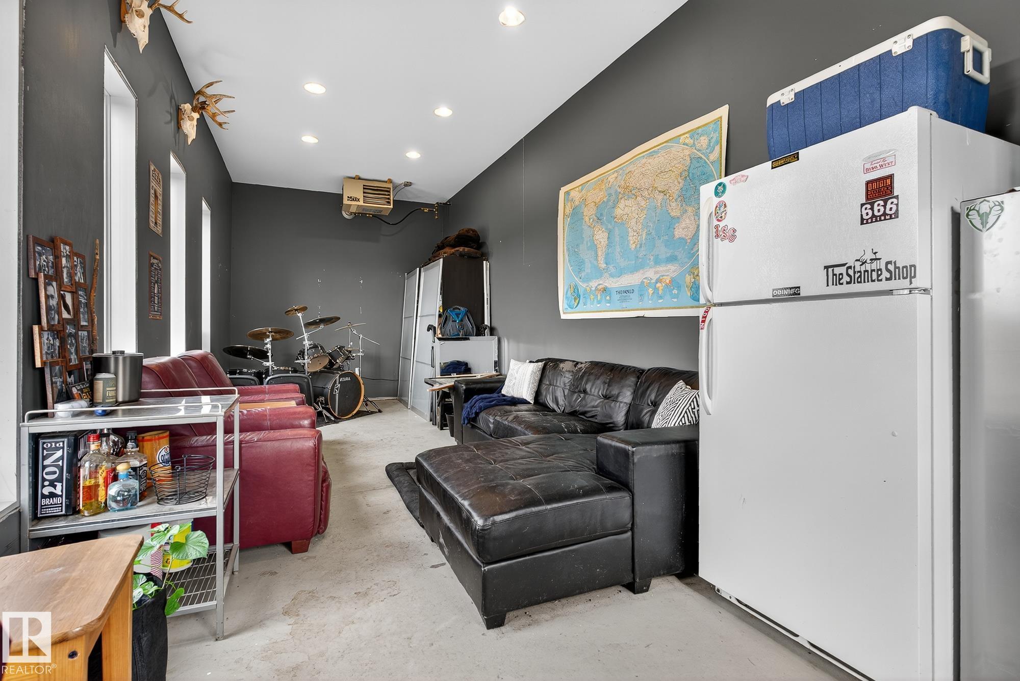 Photo 39 at 23509A Twp Road 484, None, Rural Leduc County