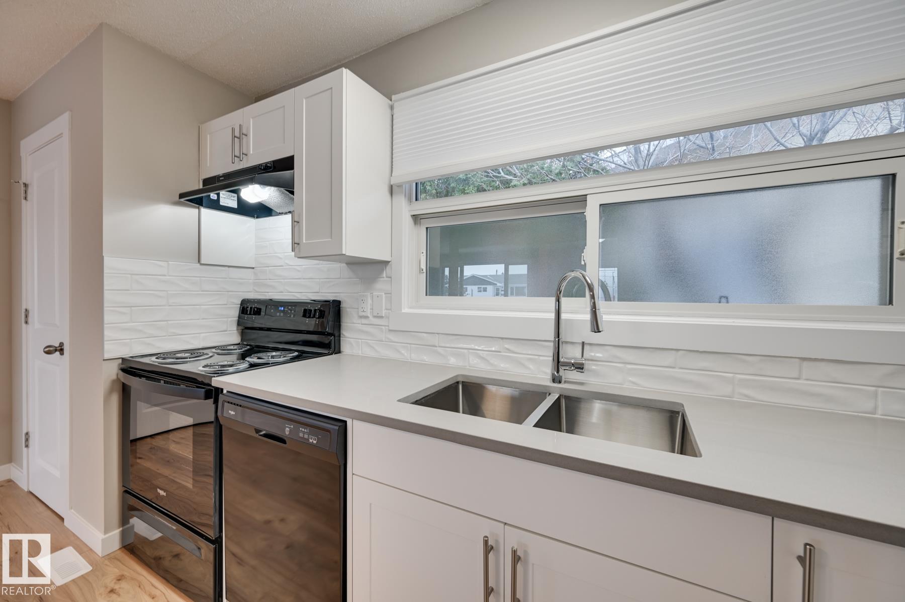 Photo 12 at 14903 77 Street NW, Kilkenny, Edmonton