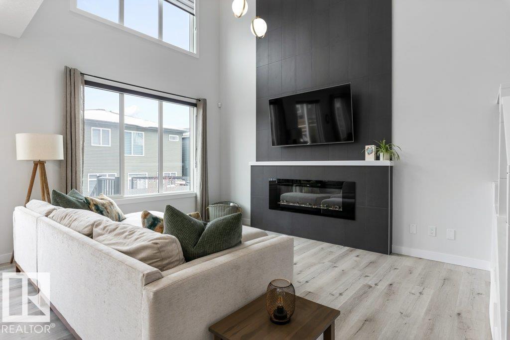 Photo 10 at 6464 King Wynd SW, Keswick, Edmonton