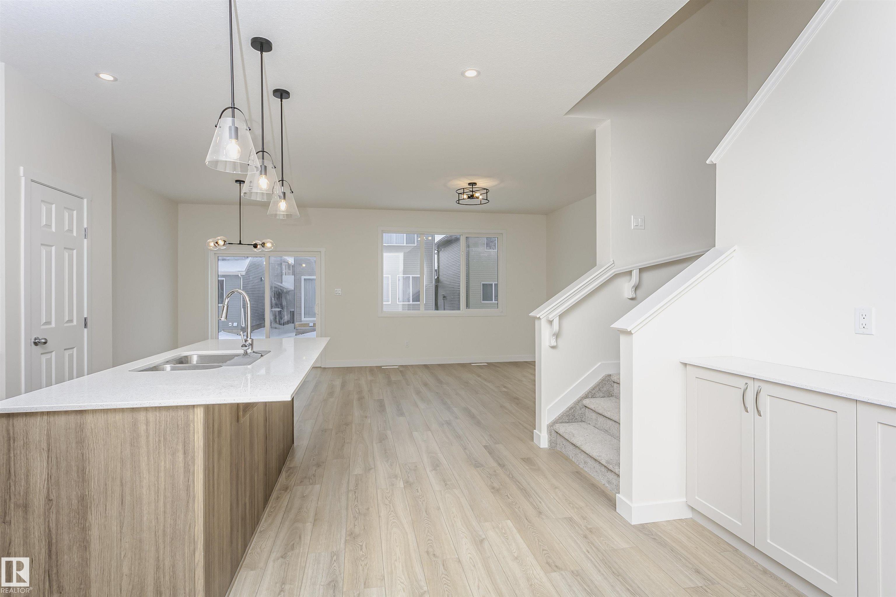 5111 Kinney Way SW, Keswick, Edmonton