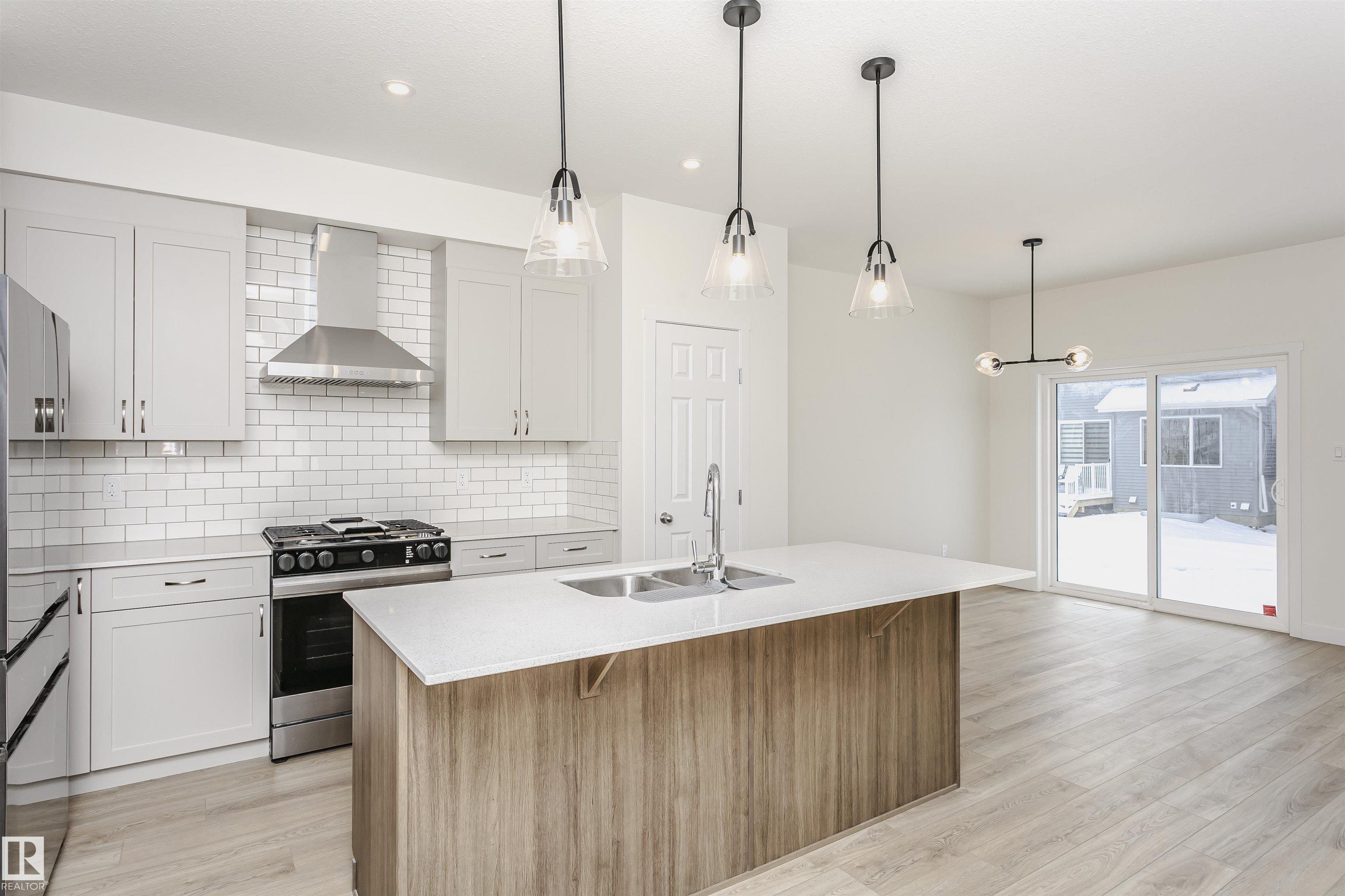 Photo 7 at 5111 Kinney Way SW, Keswick, Edmonton