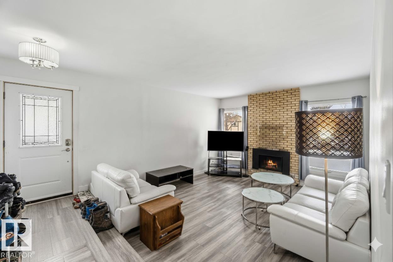 Picture for 11615 150 AV NW