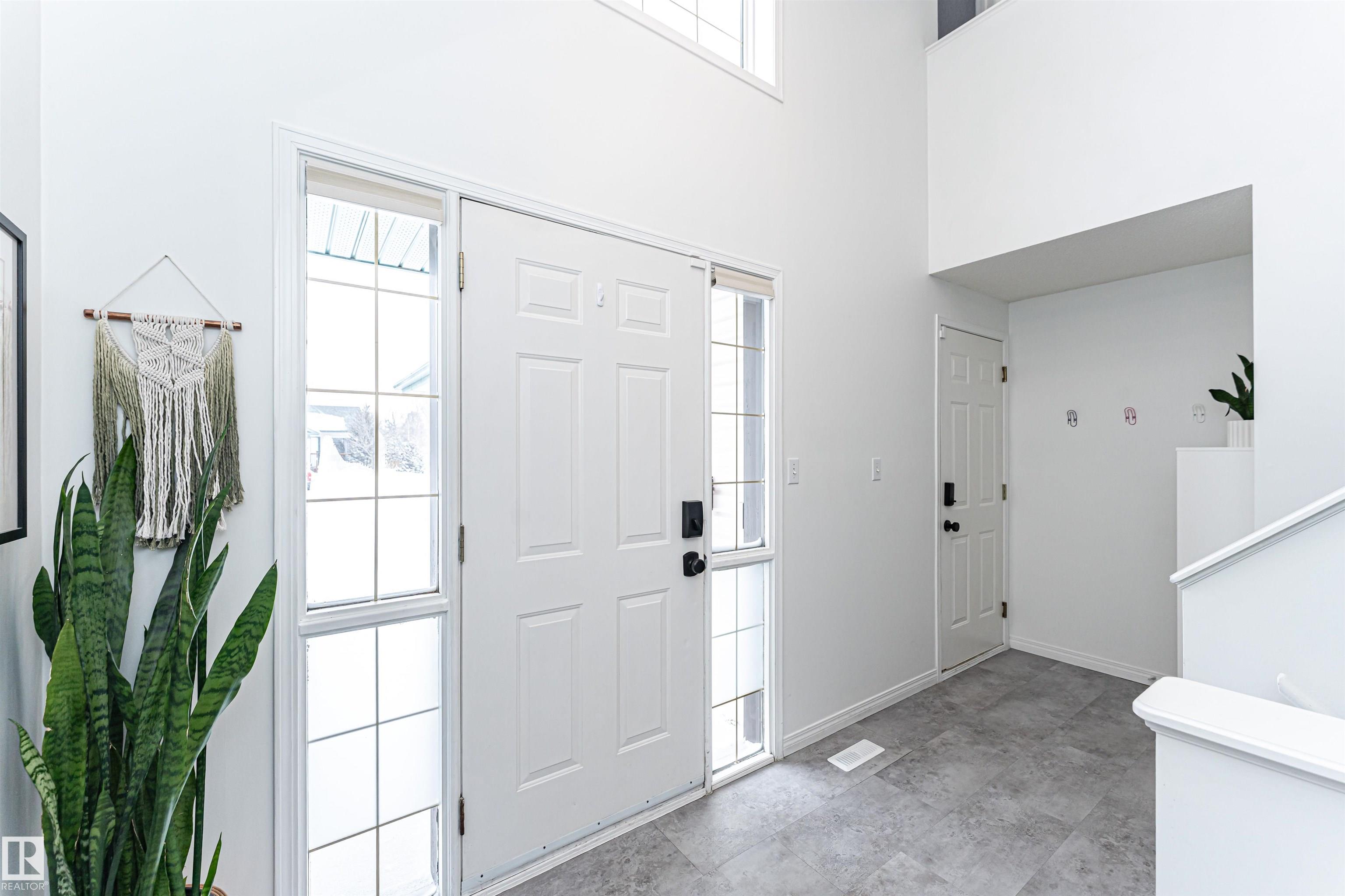 58 Durocher Street, Deer Ridge, St. Albert