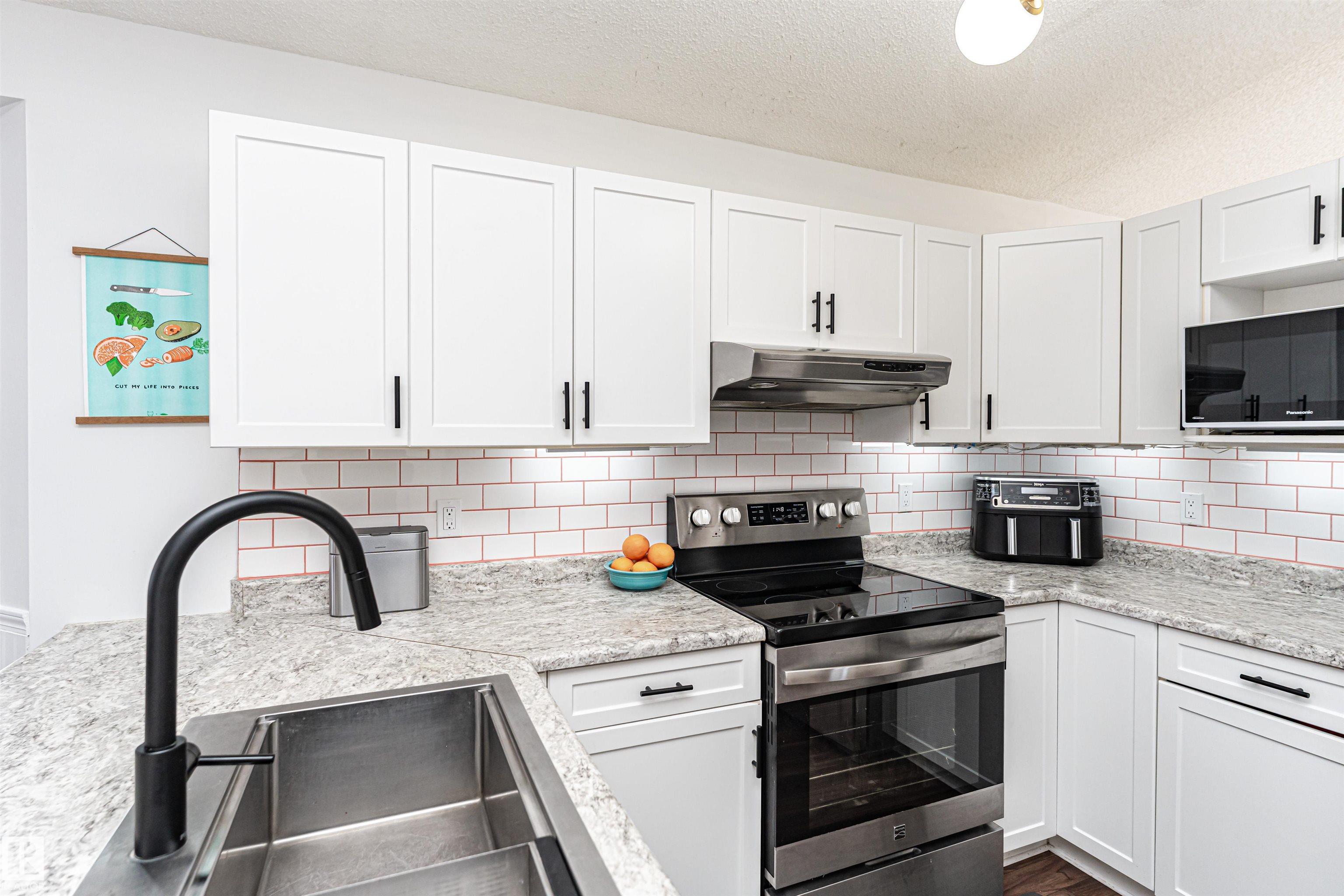 Photo 9 at 58 Durocher Street, Deer Ridge, St. Albert
