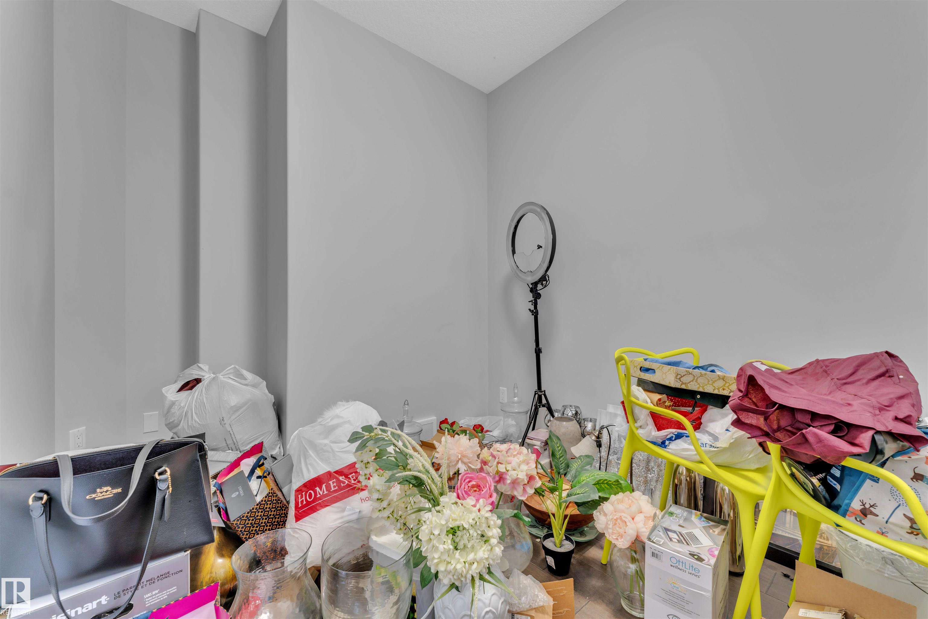 Photo 10 at 3607 46 Avenue, Forest Heights, Beaumont