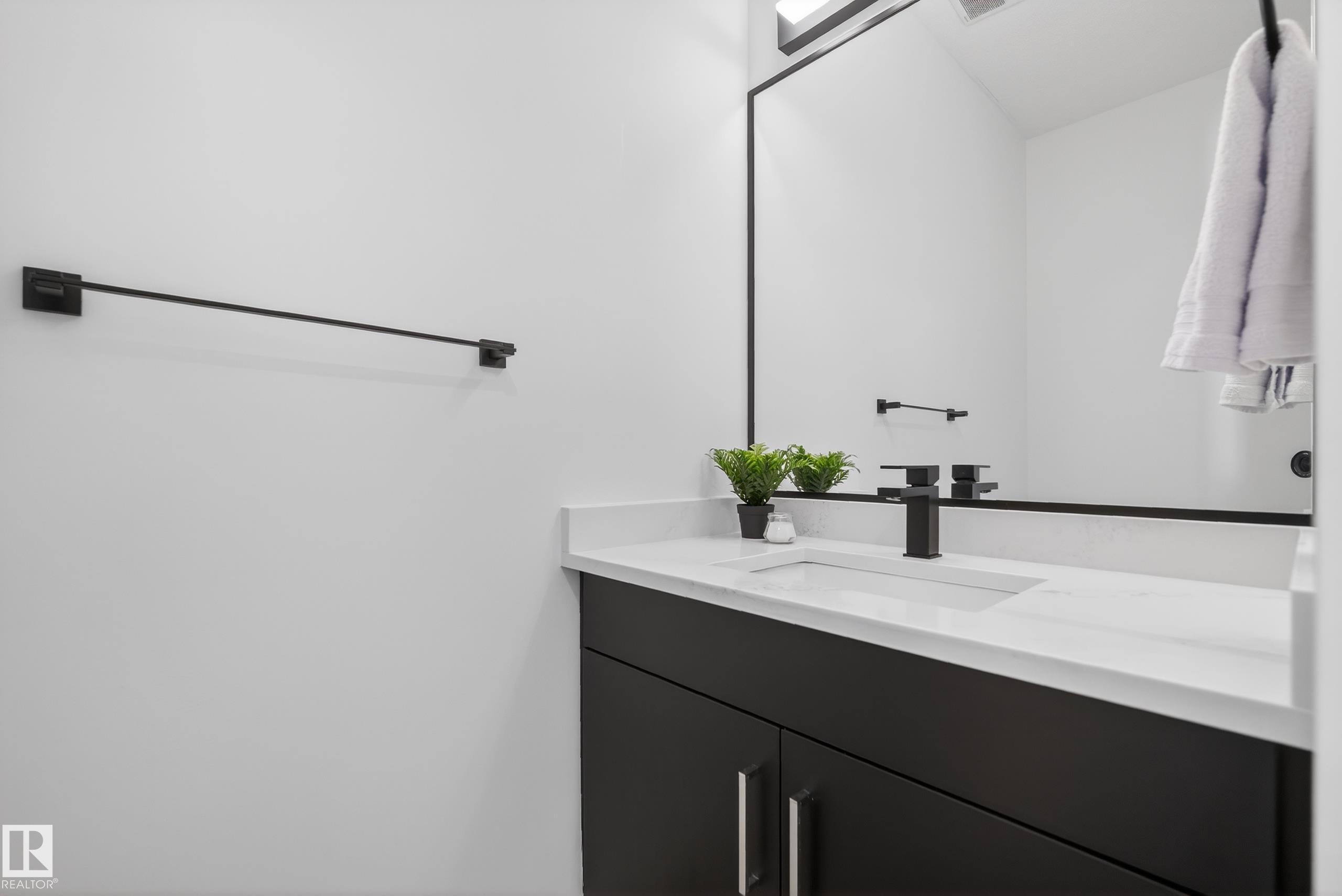 Photo 13 at 52 - 25527 Twp Road 511 A, Blackhawk Landing, Rural Parkland County