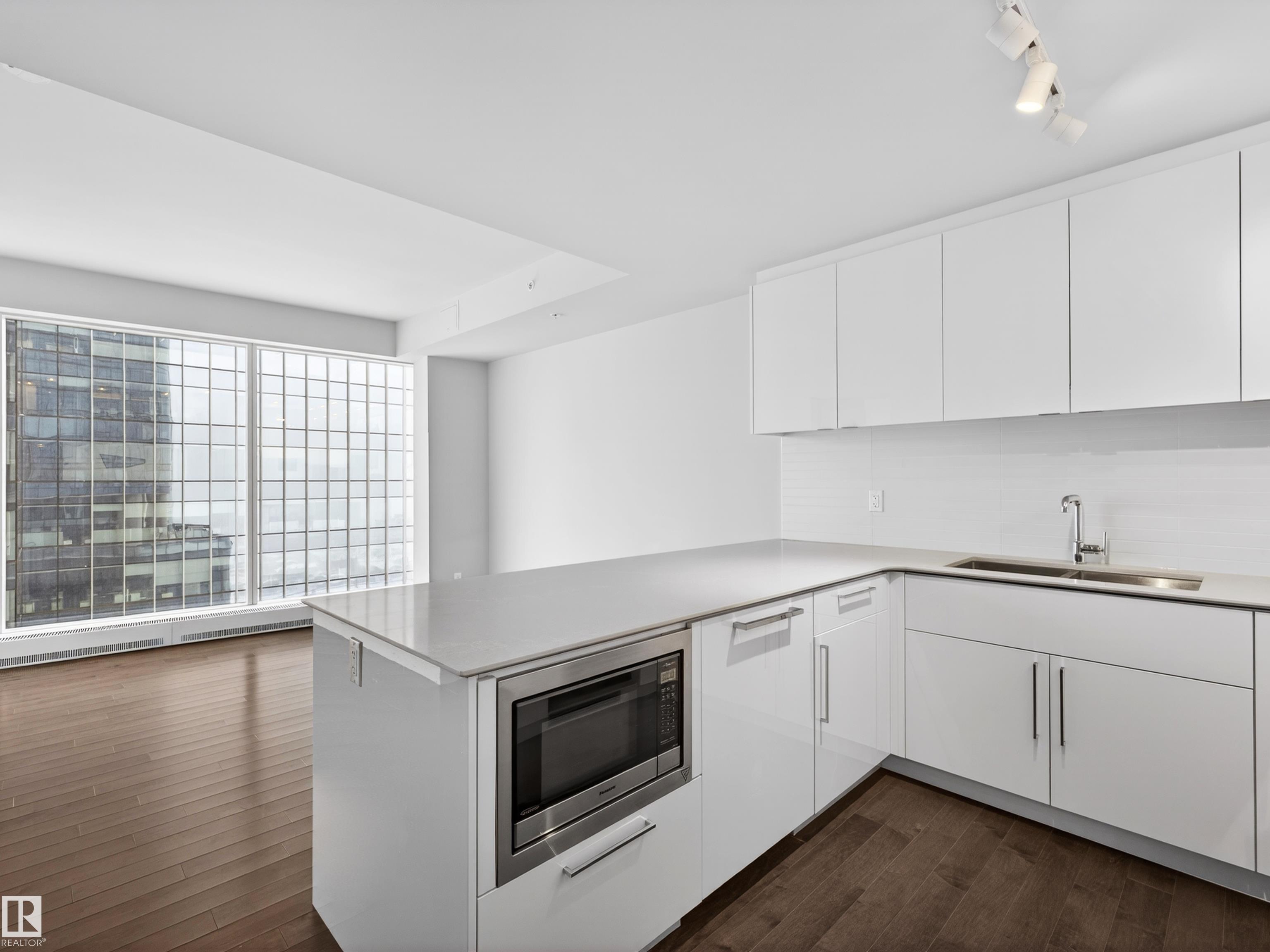 Picture for #2509 10360 102 ST NW