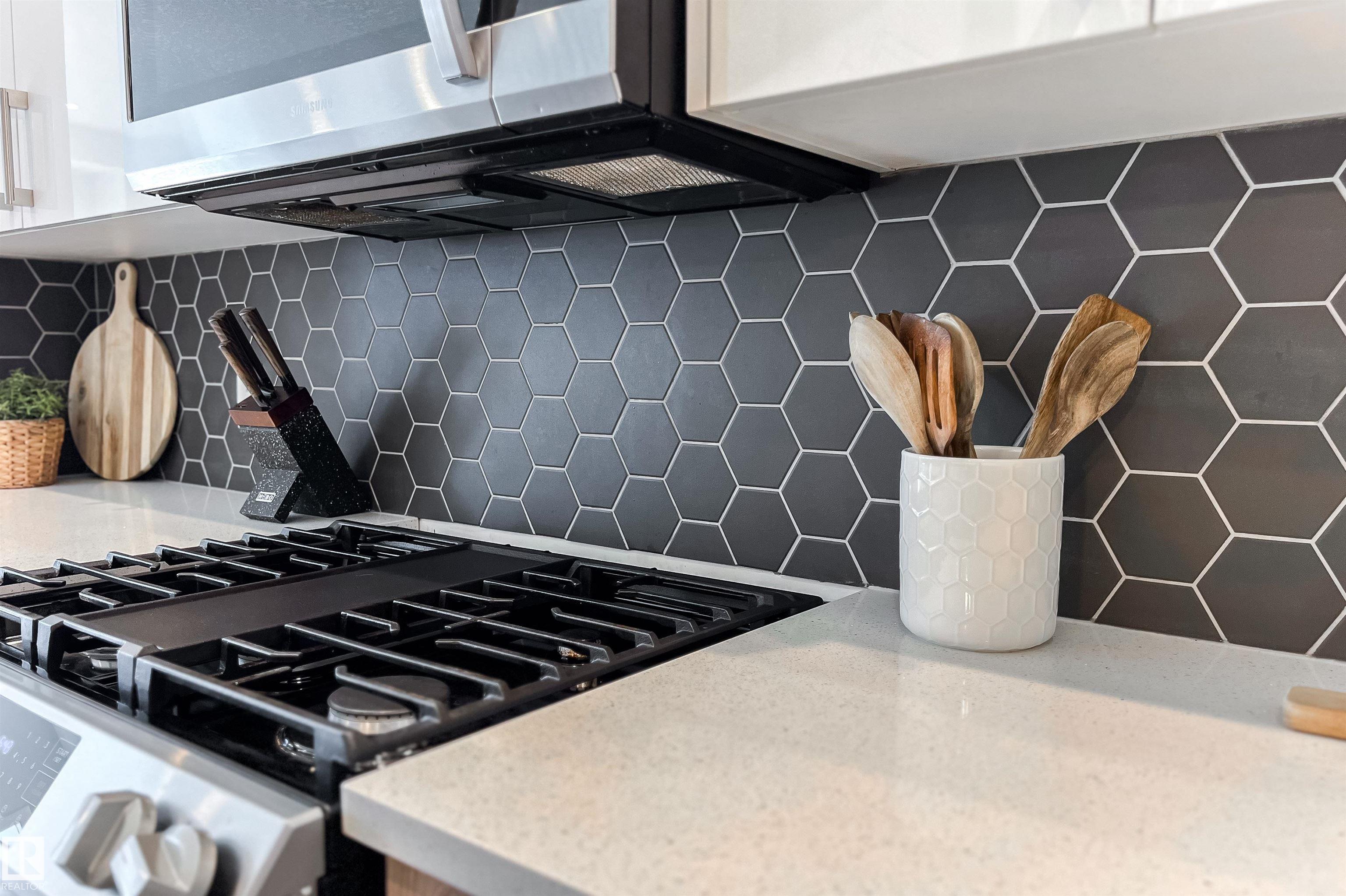 Photo 20 at 8040 Kiriak Link SW, Keswick, Edmonton