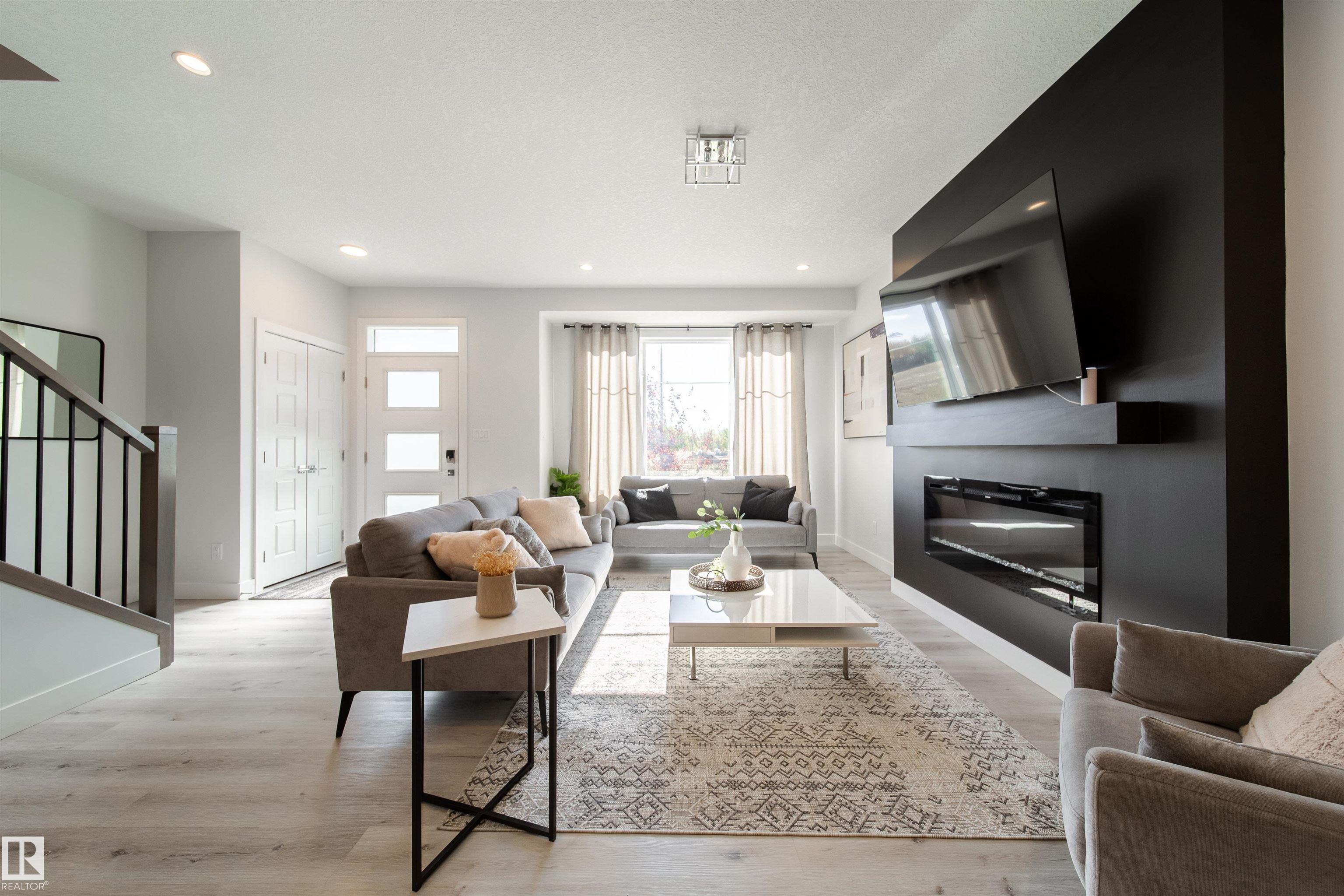 Photo 8 at 8040 Kiriak Link SW, Keswick, Edmonton