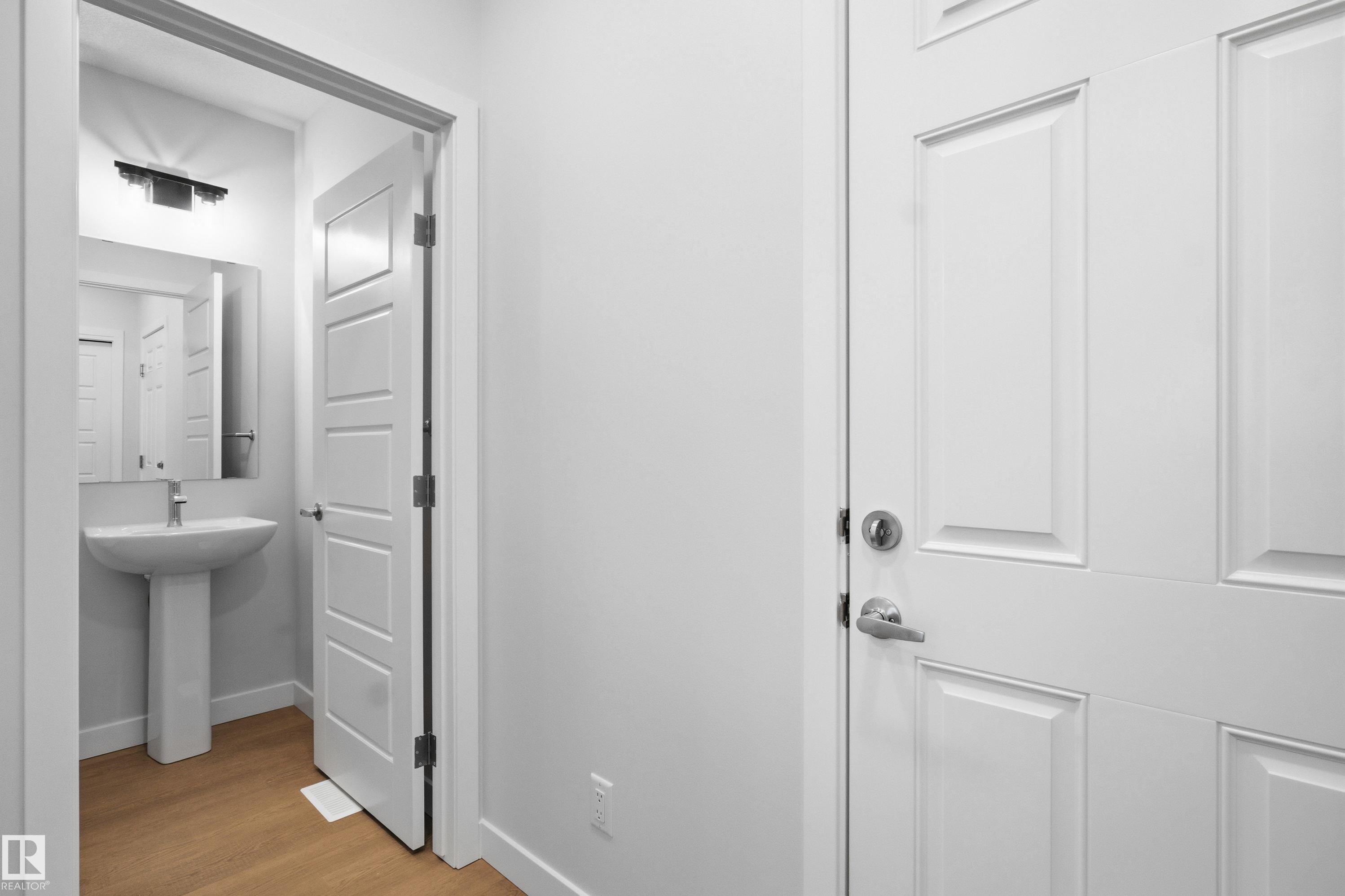 Photo 10 at 8964 Elves Loop NW, Edgemont, Edmonton