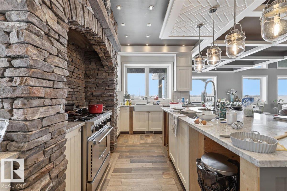 Photo 17 at 48301 Rge Rd 263, None, Rural Leduc County