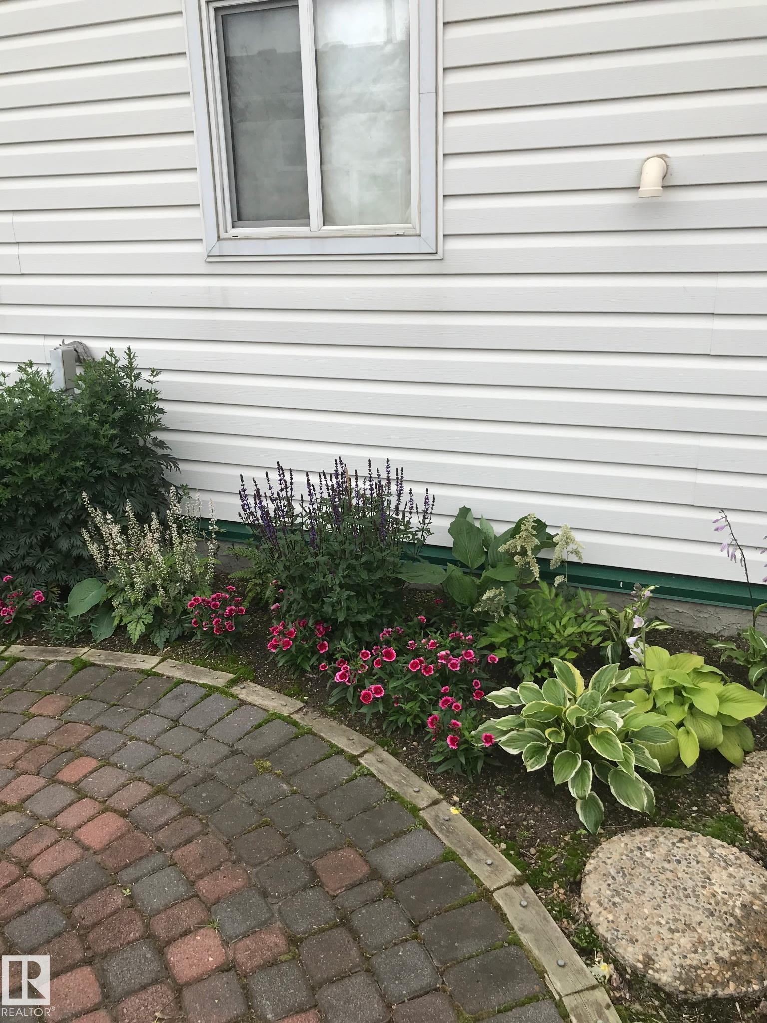 Photo 18 at 3629 117 Avenue NW, Beverly Heights, Edmonton