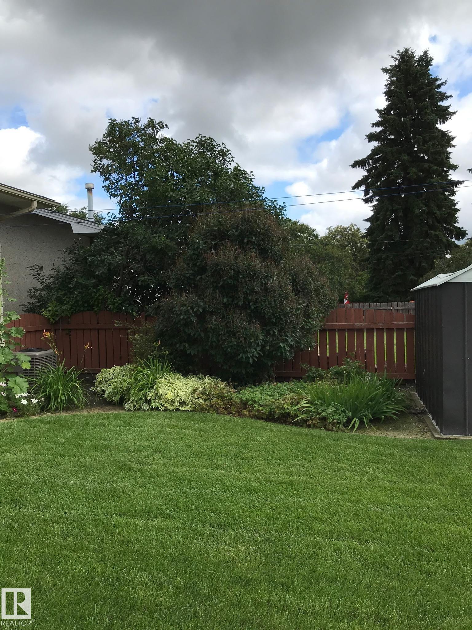 Photo 21 at 3629 117 Avenue NW, Beverly Heights, Edmonton