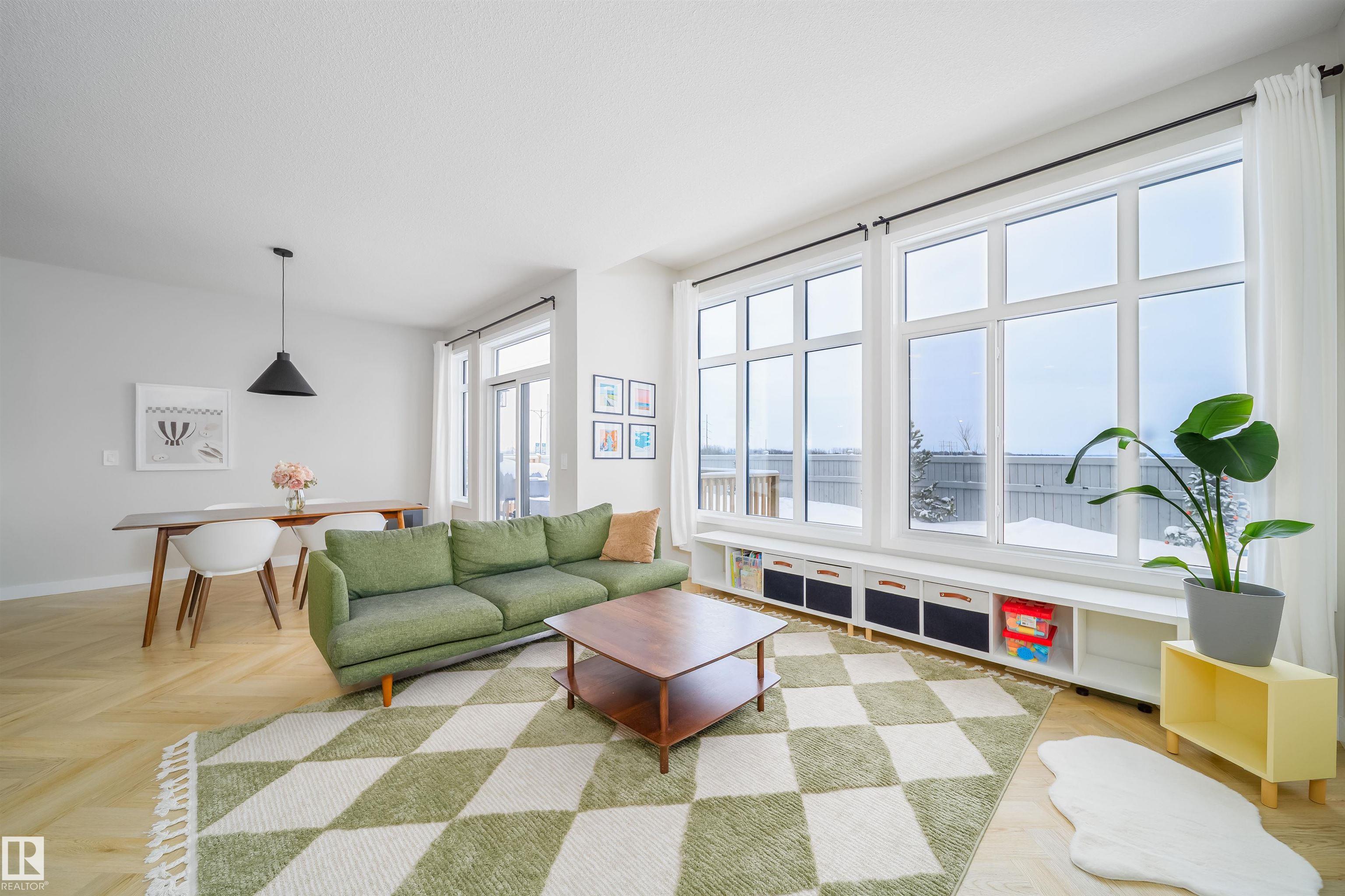 Photo 31 at 15 Chambery Crescent, Chérot, St. Albert