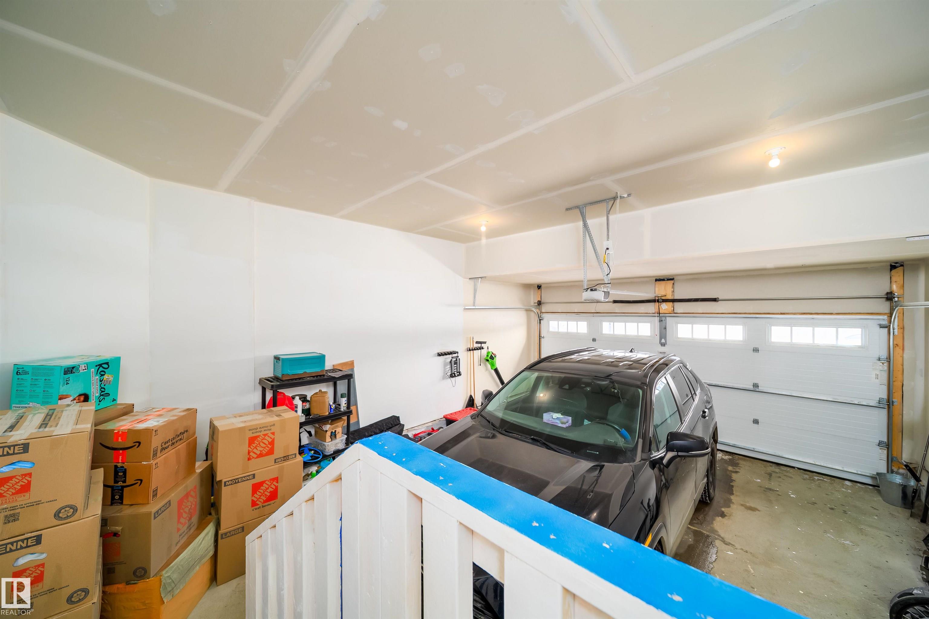 Photo 66 at 15 Chambery Crescent, Chérot, St. Albert