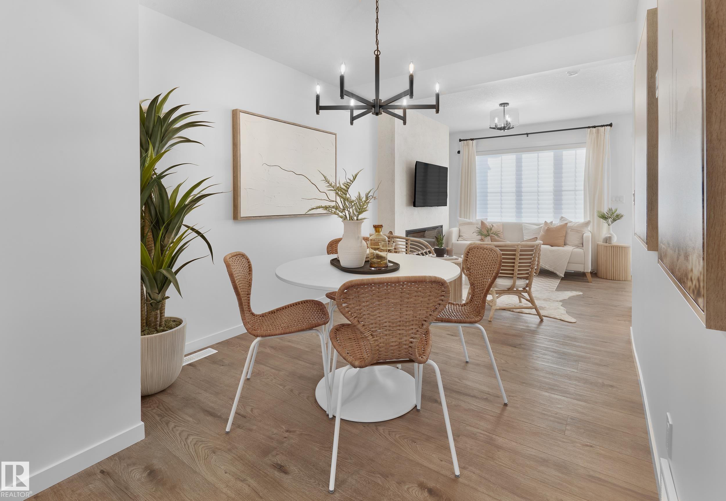 Photo 9 at 654 Uplands Drive NW, The Uplands, Edmonton