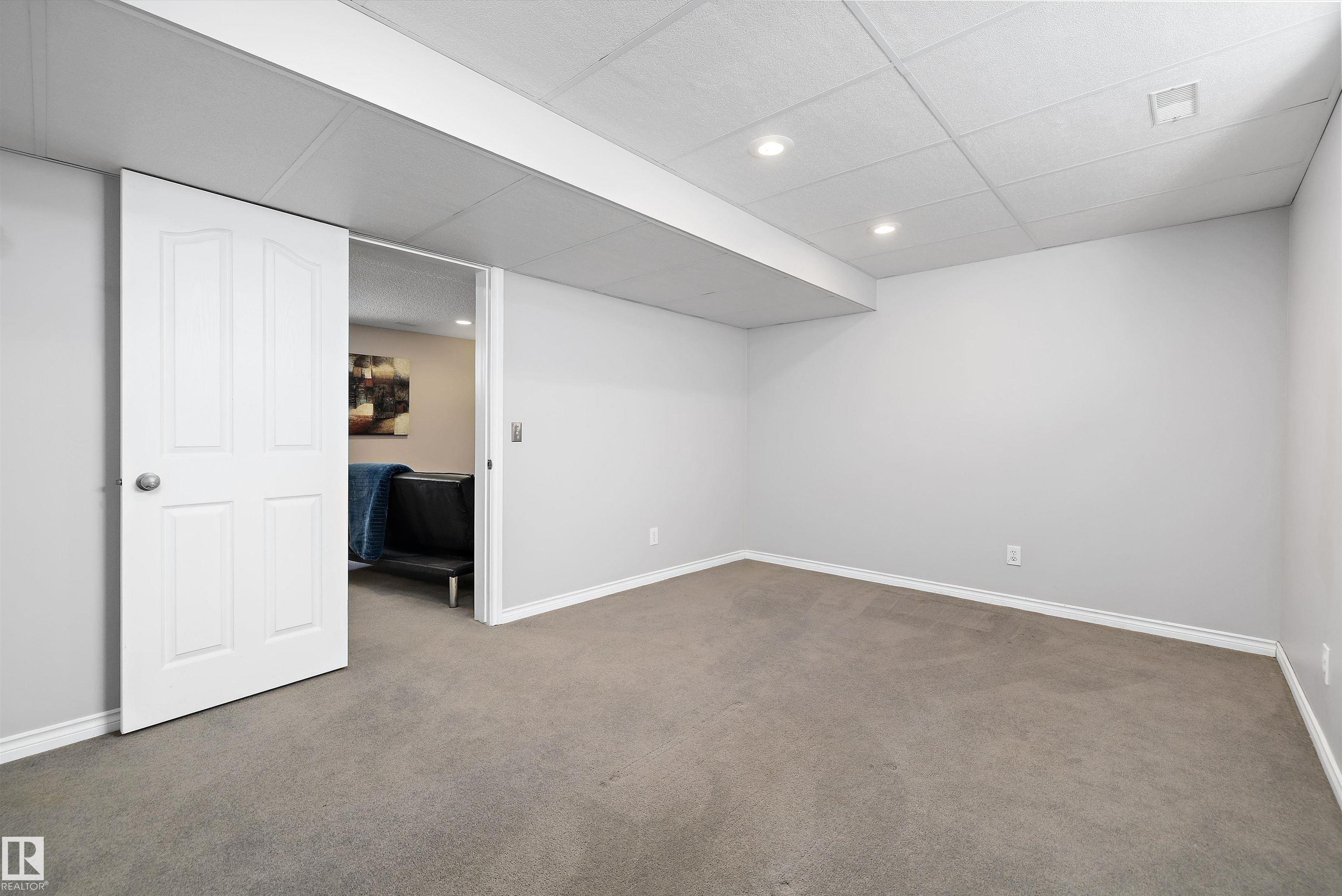 Photo 41 at 23 Lindsay Avenue, Lakewood, Spruce Grove