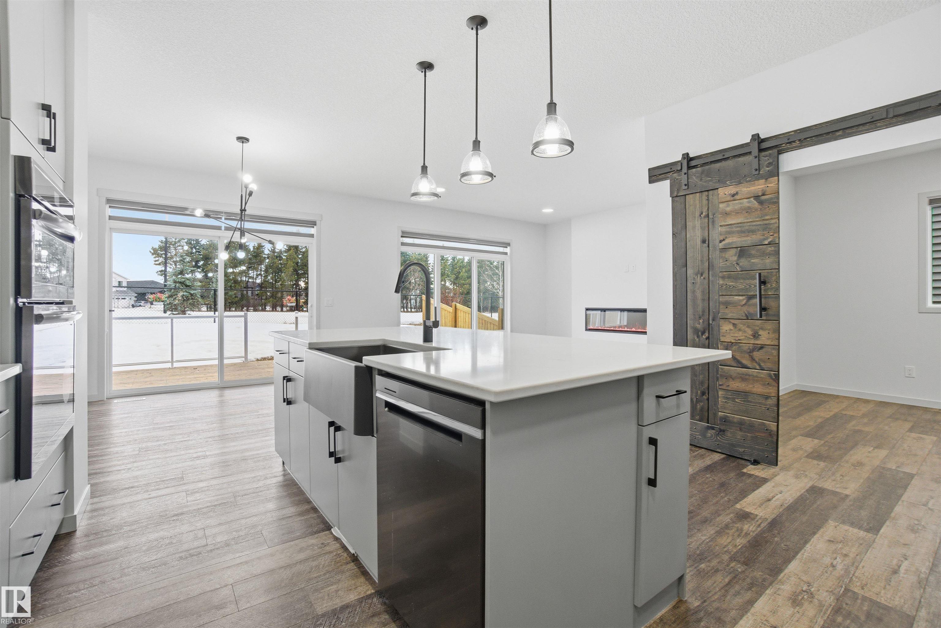 Photo 11 at 3420 Checknita Terrace SW, Cavanagh, Edmonton