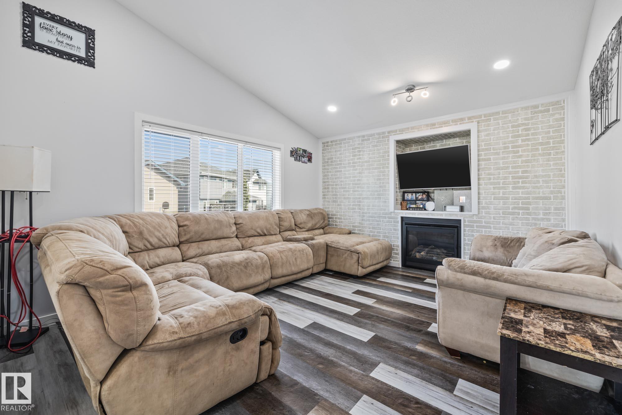 Photo 18 at 9606 83 Avenue, Morinville