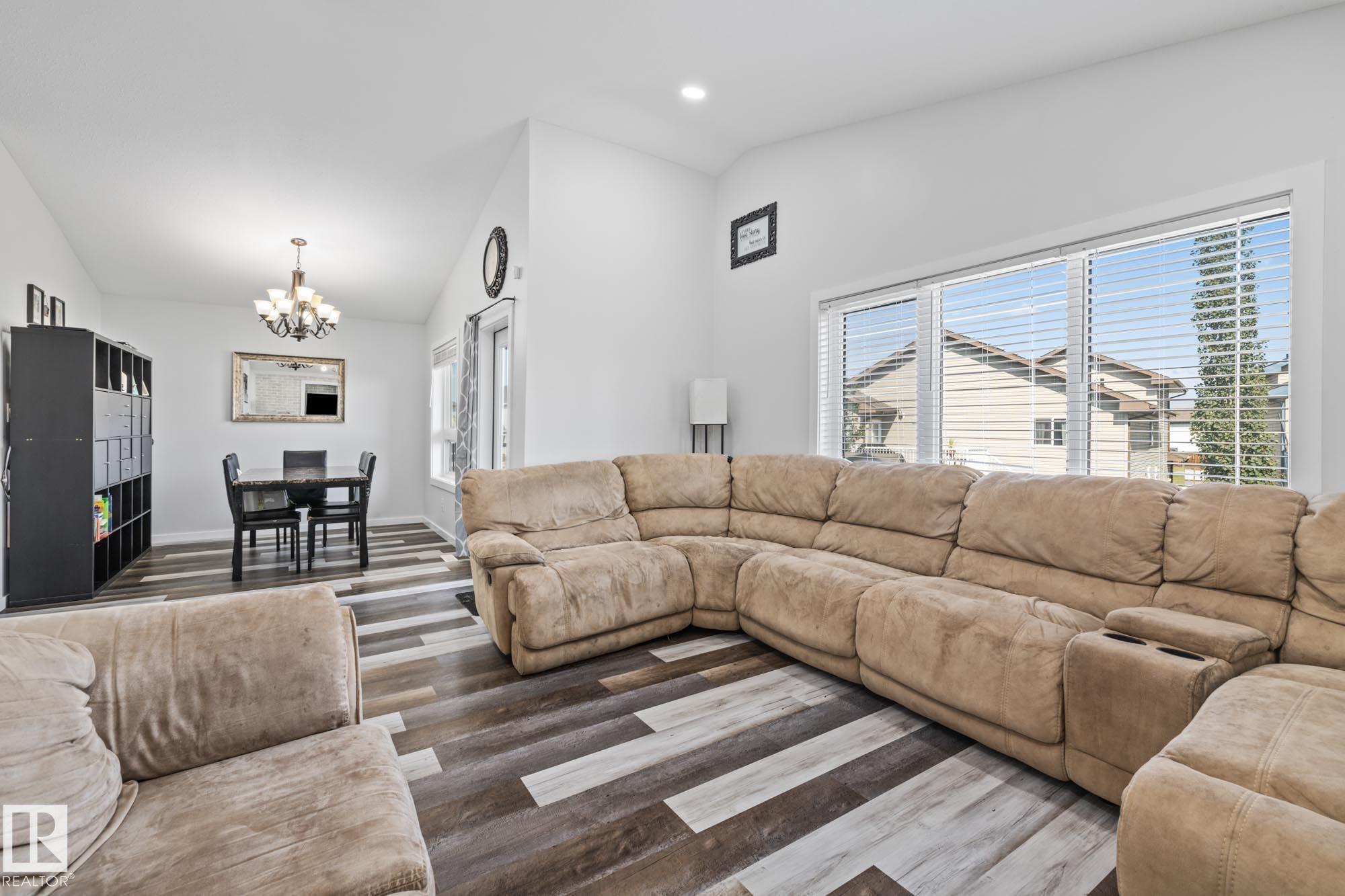 Photo 26 at 9606 83 Avenue, Morinville