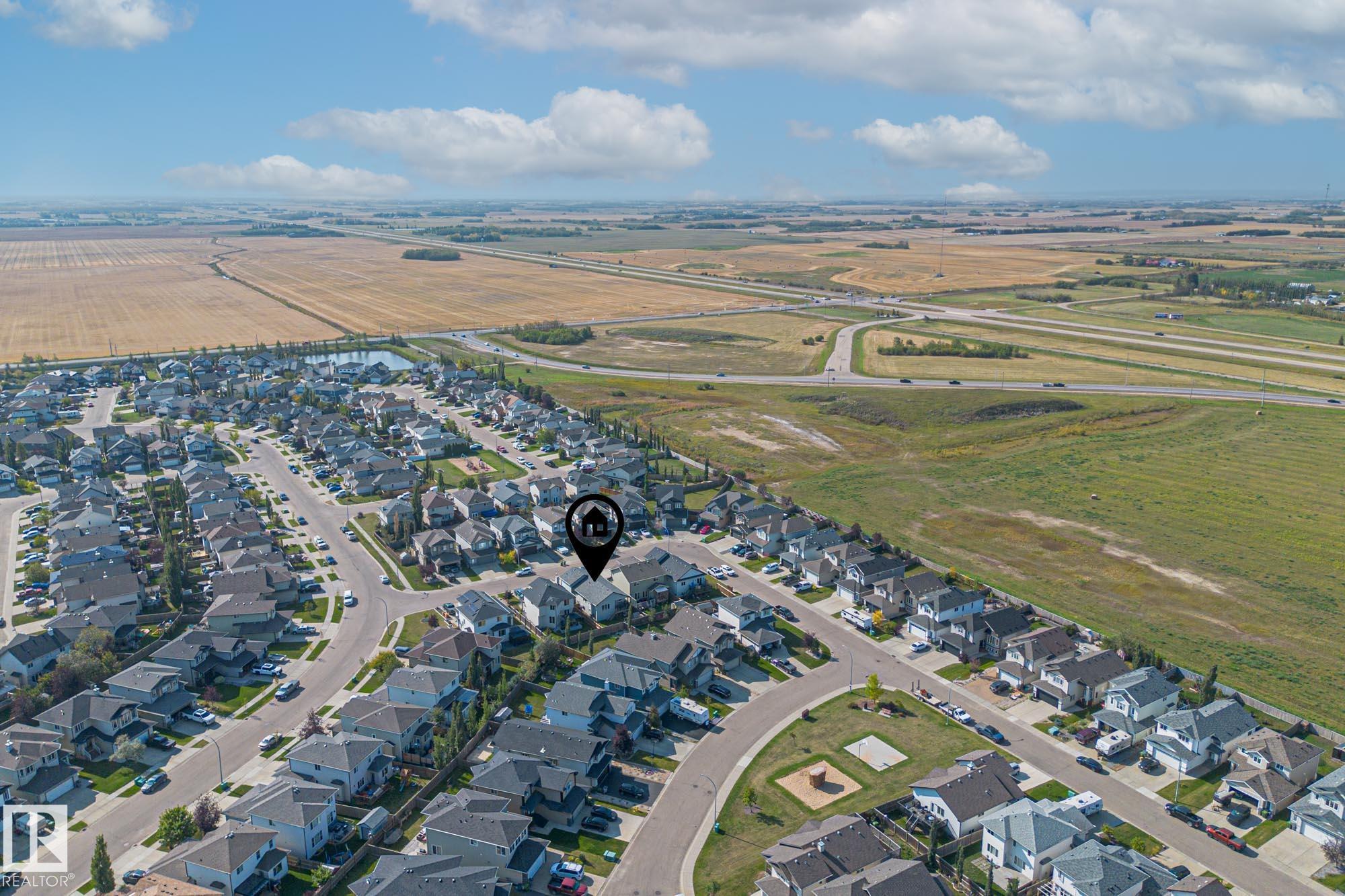 Photo 46 at 9606 83 Avenue, Morinville