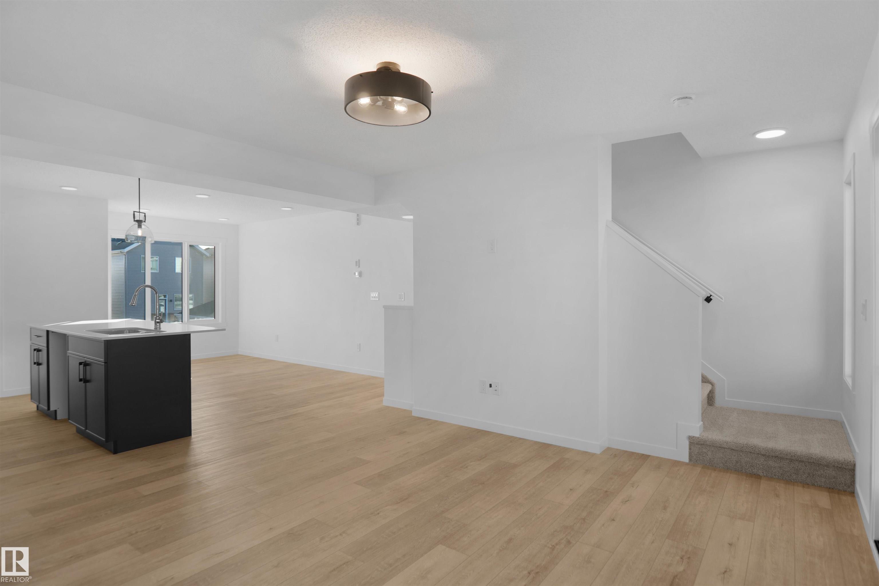 Photo 10 at 268 Deer Valley Drive, Anderson, Leduc