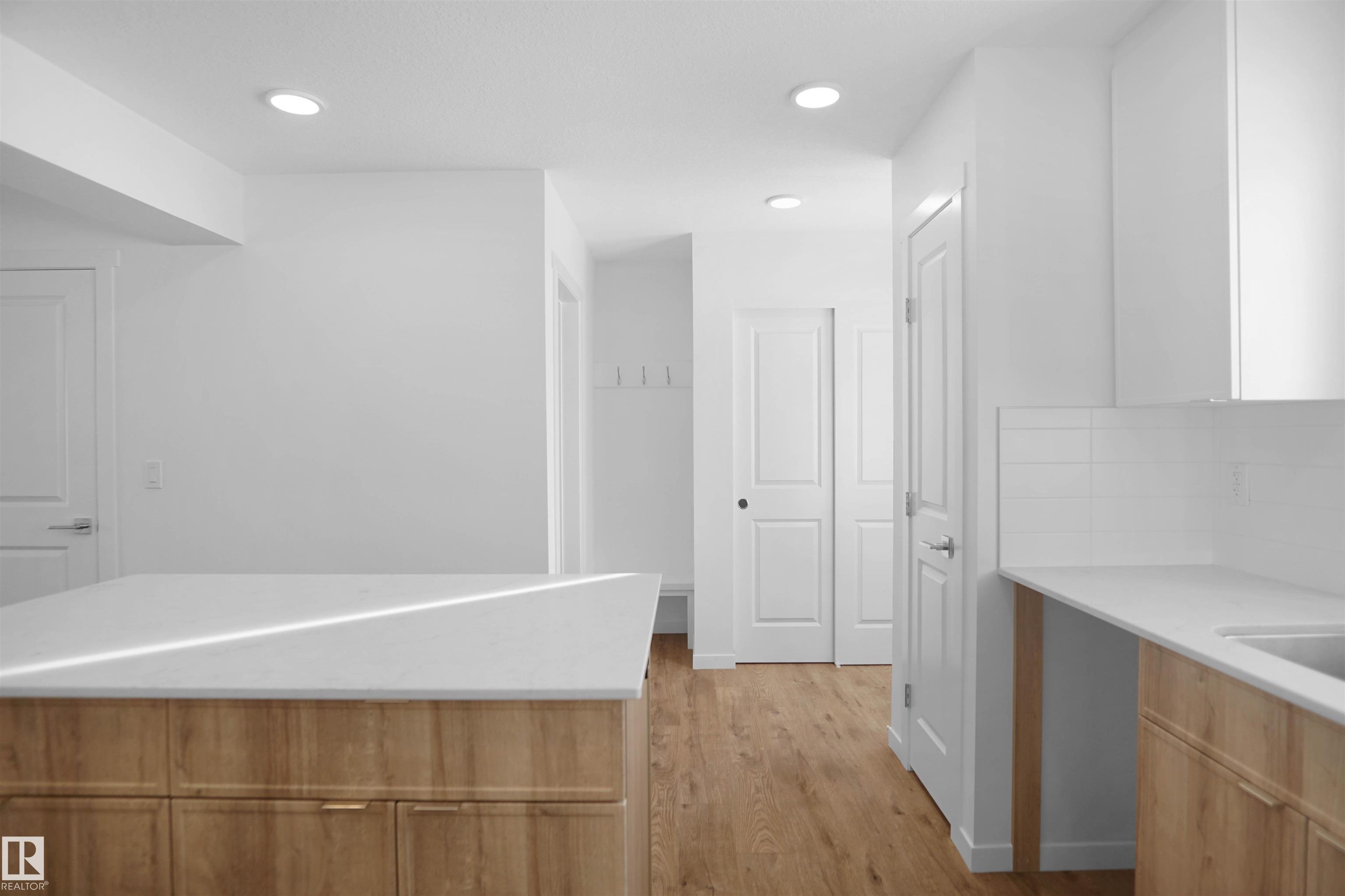 Photo 12 at 275 Deer Valley Drive, Anderson, Leduc