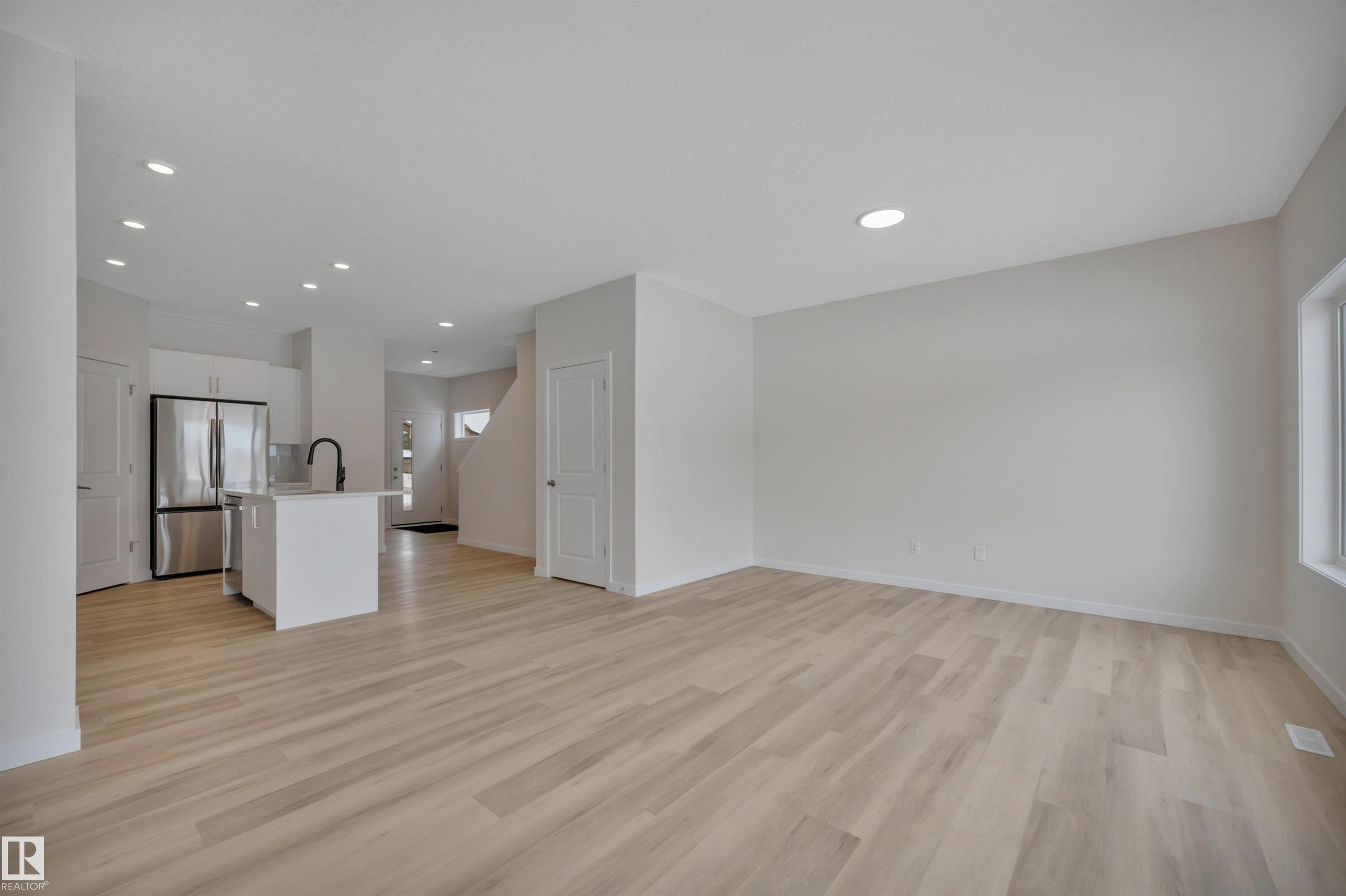 Photo 16 at 5625 Hawthorn Way SW, The Orchards At Ellerslie, Edmonton