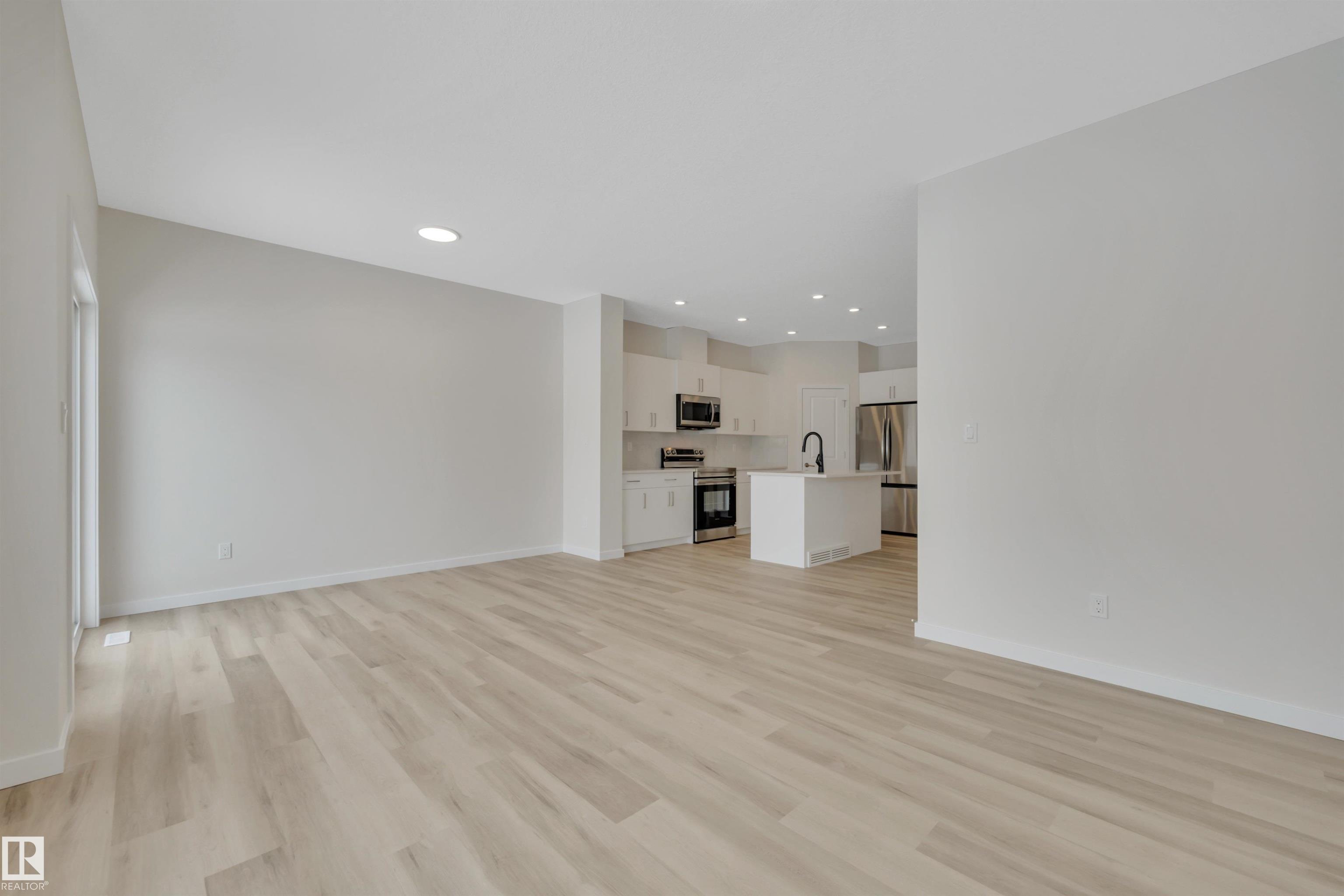 Photo 20 at 5625 Hawthorn Way SW, The Orchards At Ellerslie, Edmonton