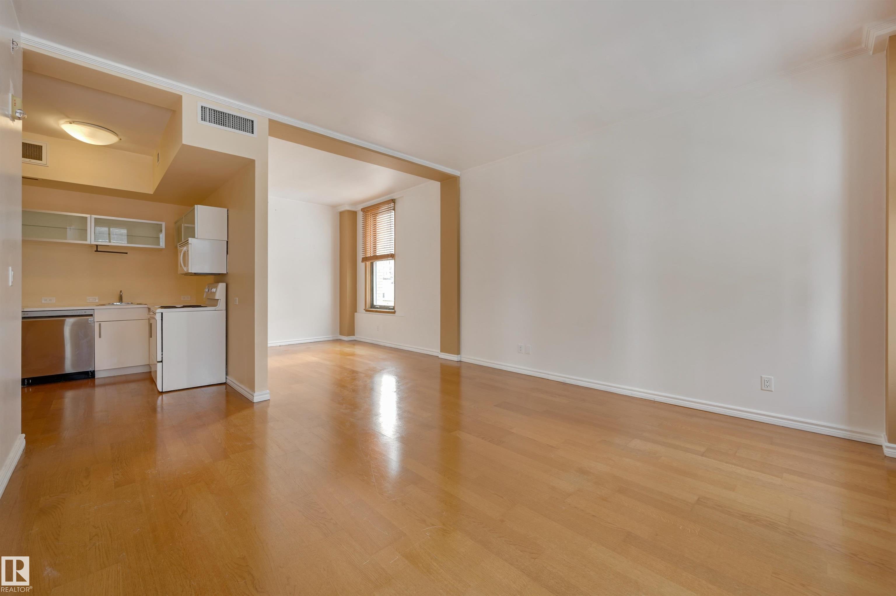 Photo 12 at 902 - 10134 100 Street NW, Downtown, Edmonton