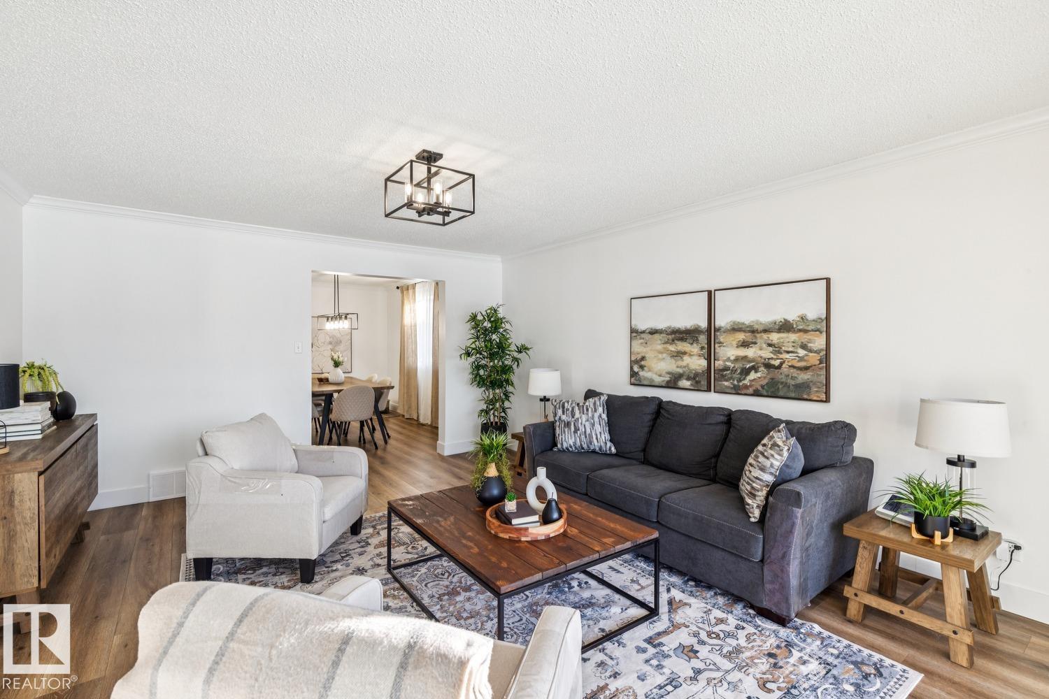 Photo 15 at 3021 105a Street NW, Steinhauer, Edmonton