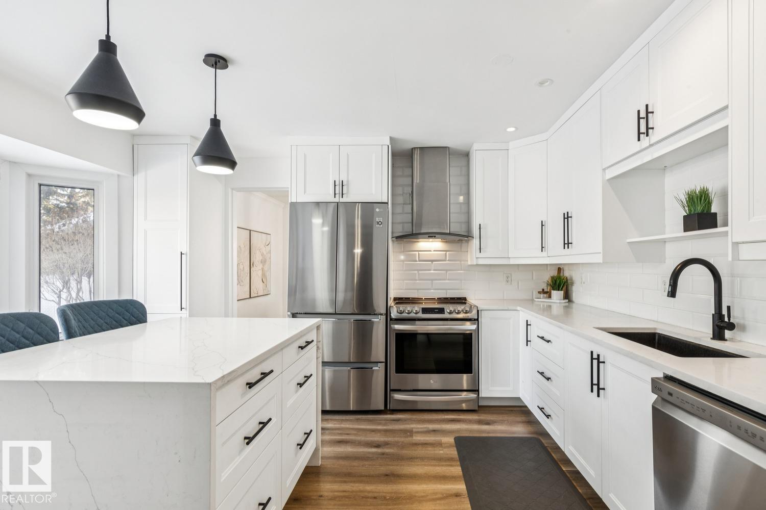 3021 105a Street NW, Steinhauer, Edmonton