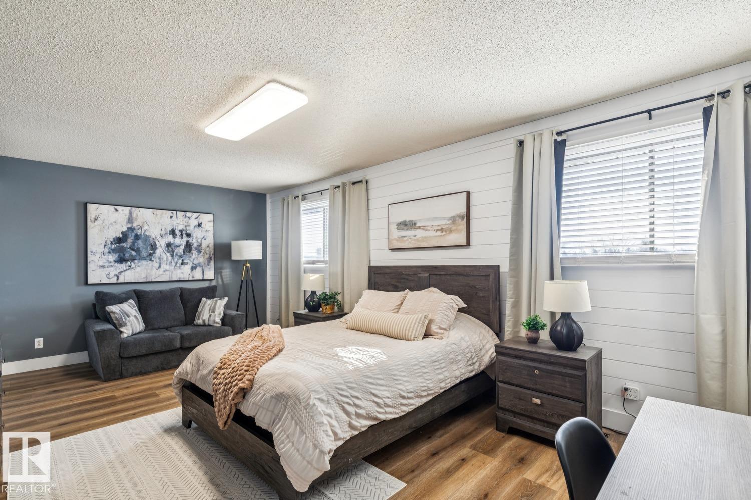 Photo 25 at 3021 105a Street NW, Steinhauer, Edmonton