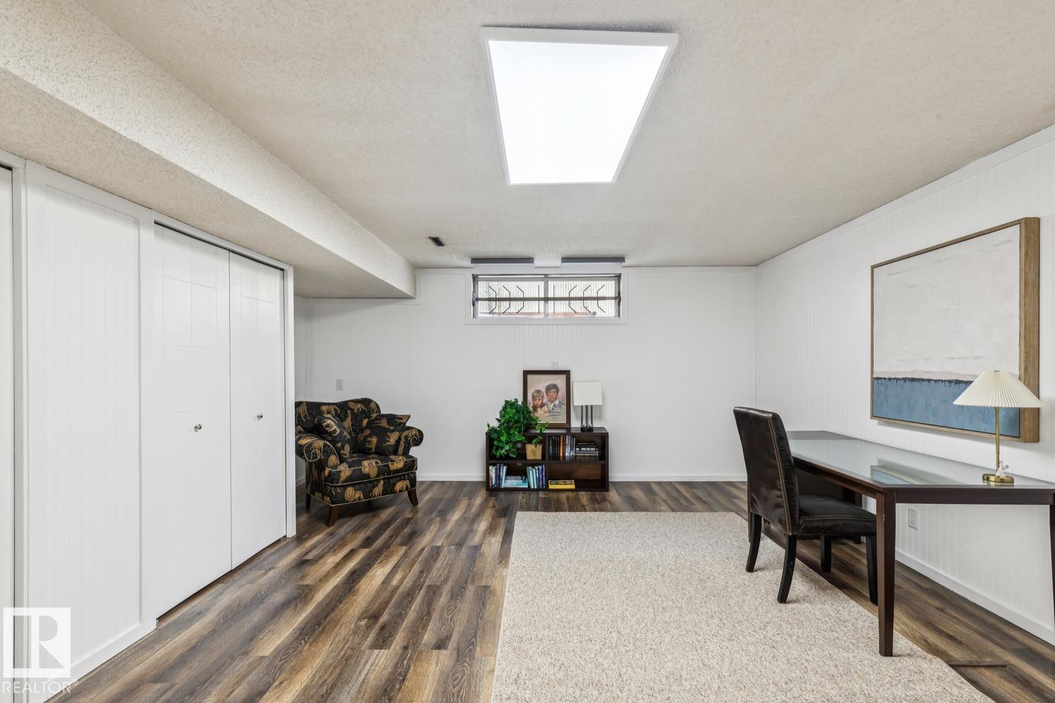 Photo 38 at 3021 105a Street NW, Steinhauer, Edmonton