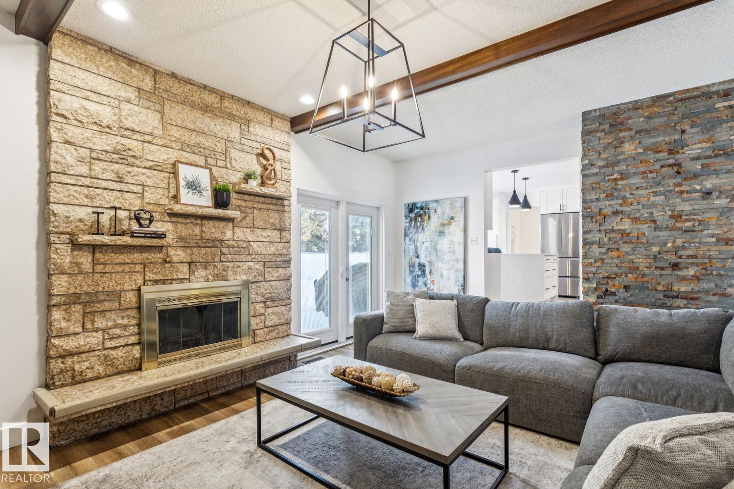 Photo 10 at 3021 105a Street NW, Steinhauer, Edmonton