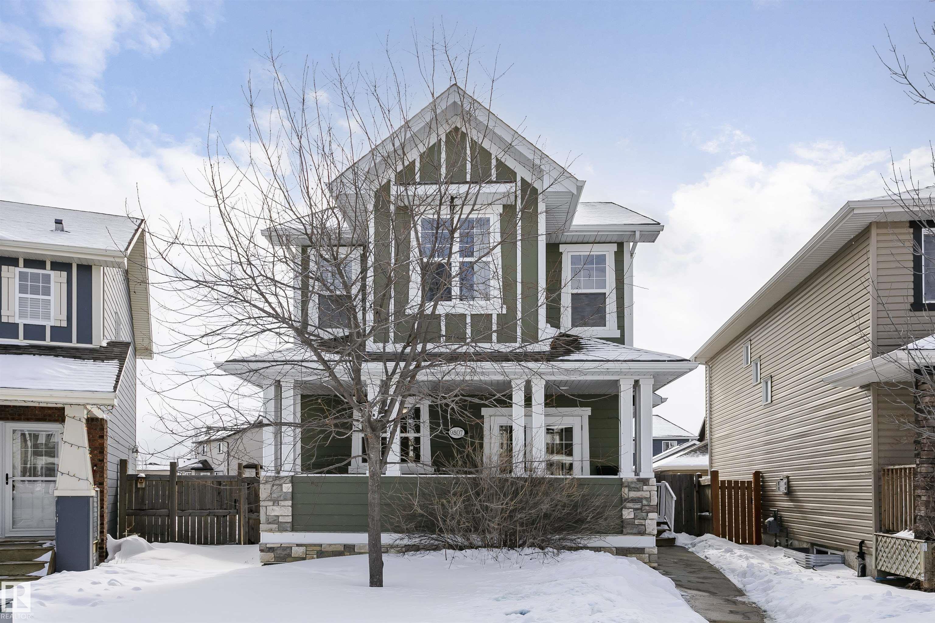 9807 104 Avenue, Morinville