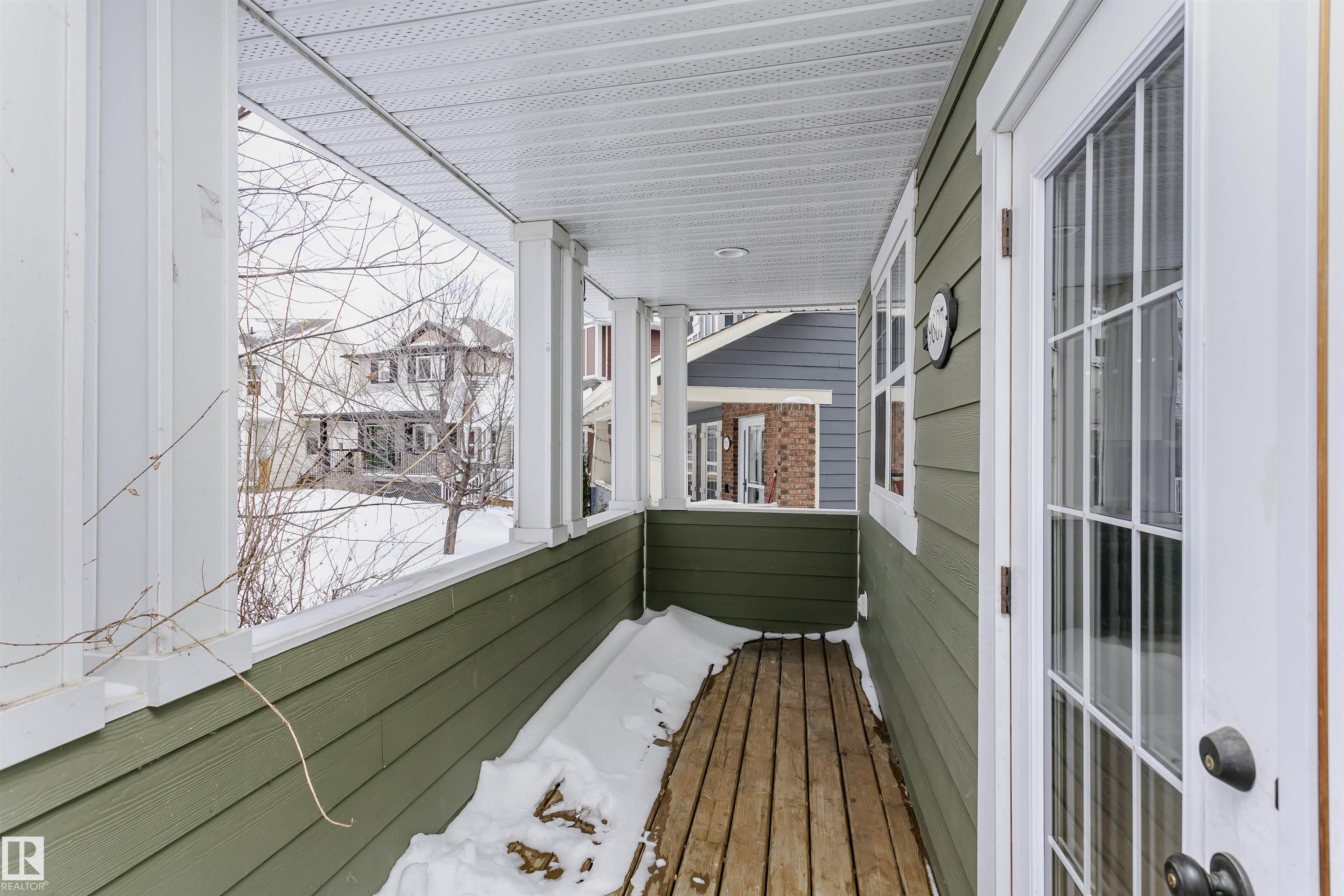 9807 104 Avenue, Morinville