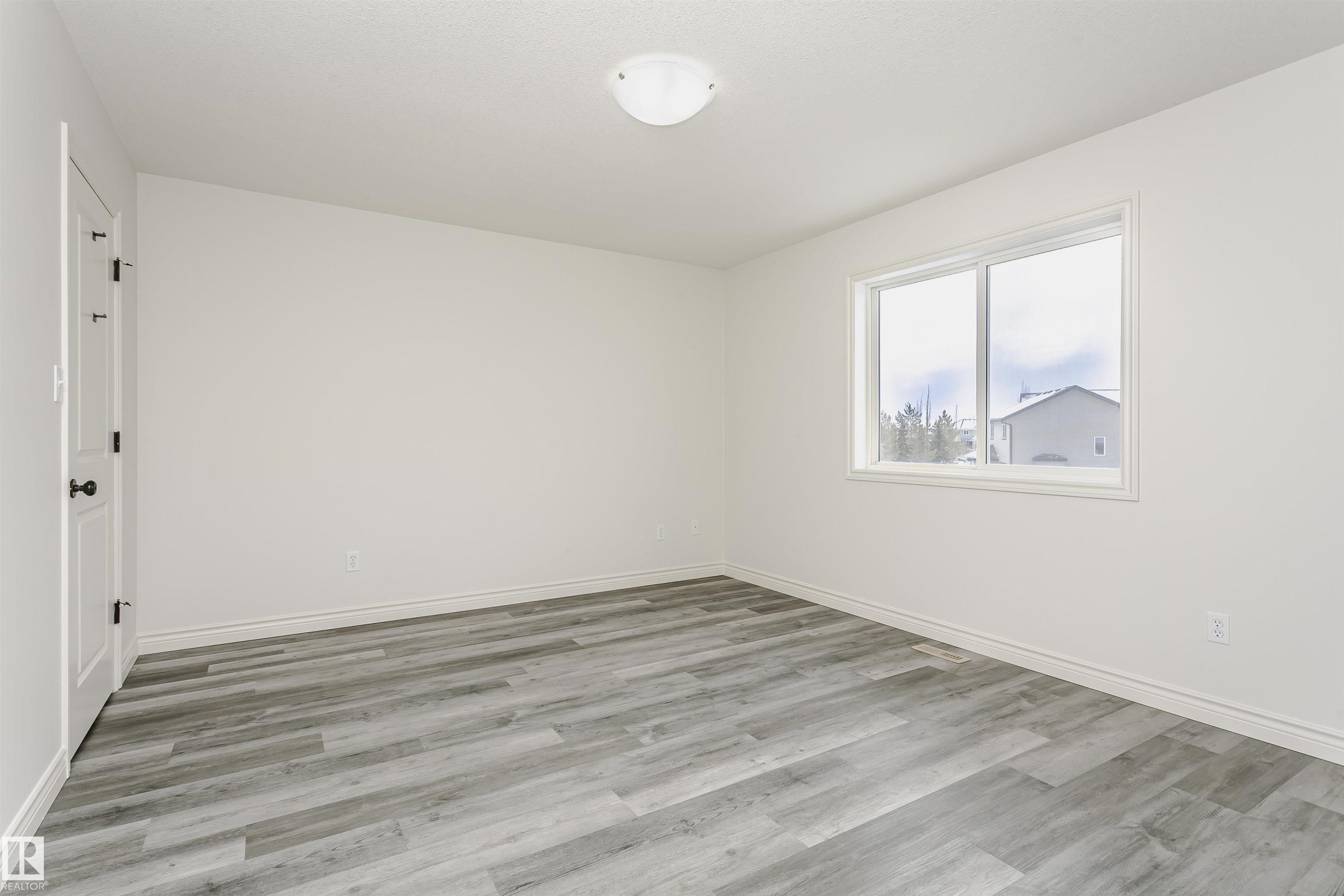 Photo 23 at 9807 104 Avenue, Morinville