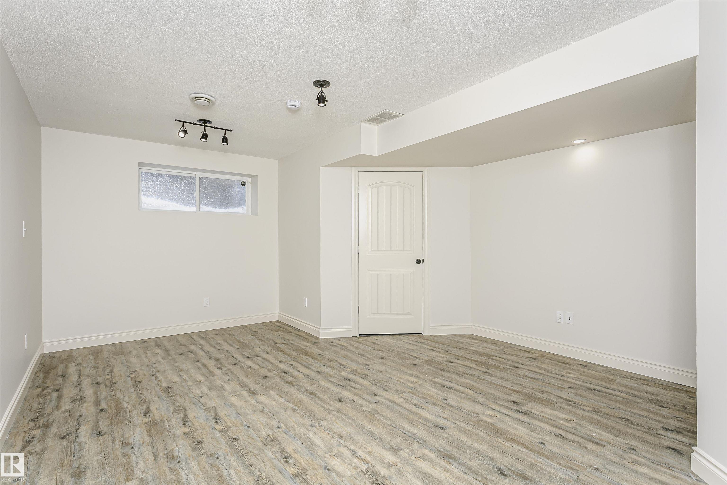 Photo 36 at 9807 104 Avenue, Morinville