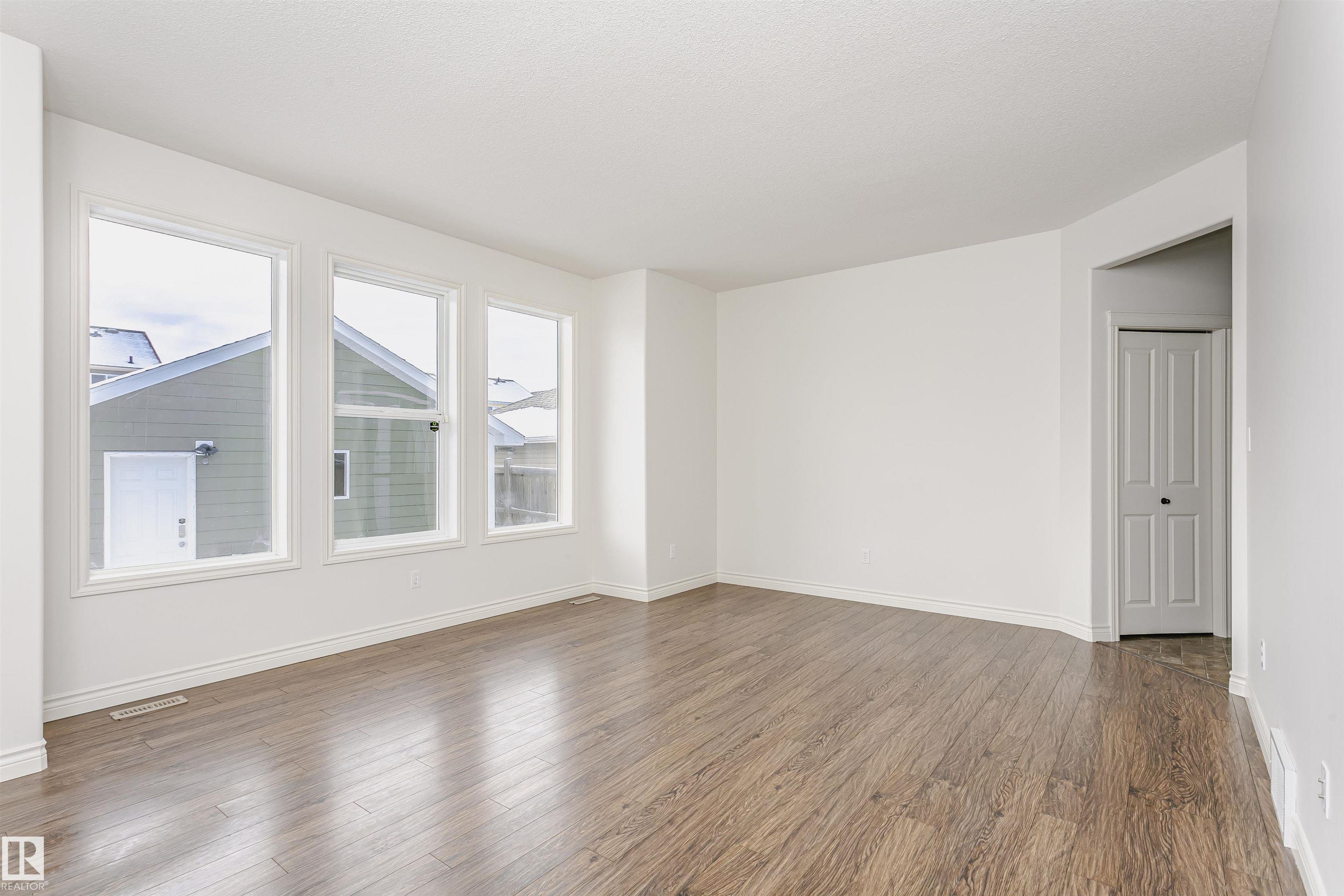 Photo 7 at 9807 104 Avenue, Morinville