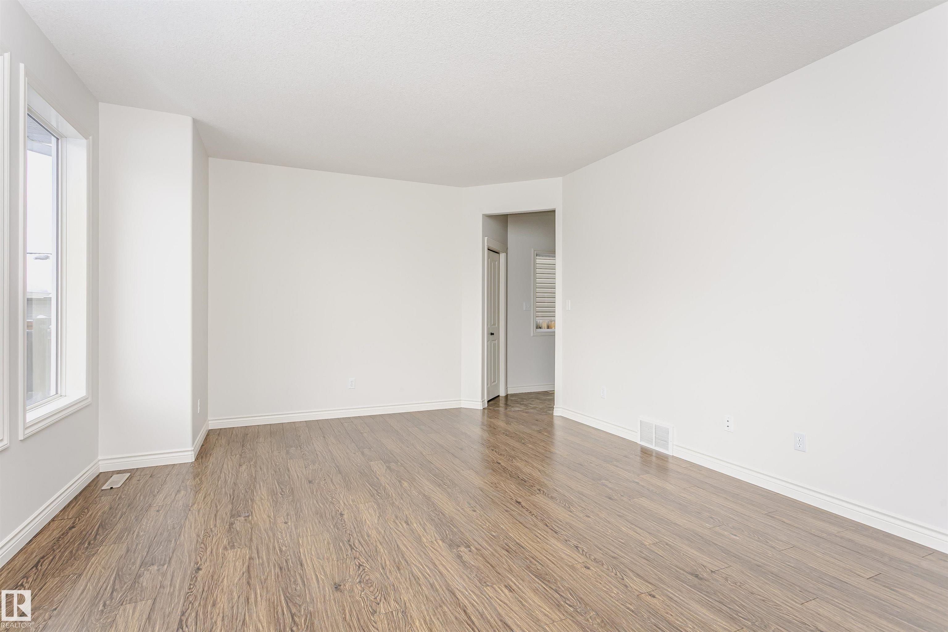 Photo 8 at 9807 104 Avenue, Morinville