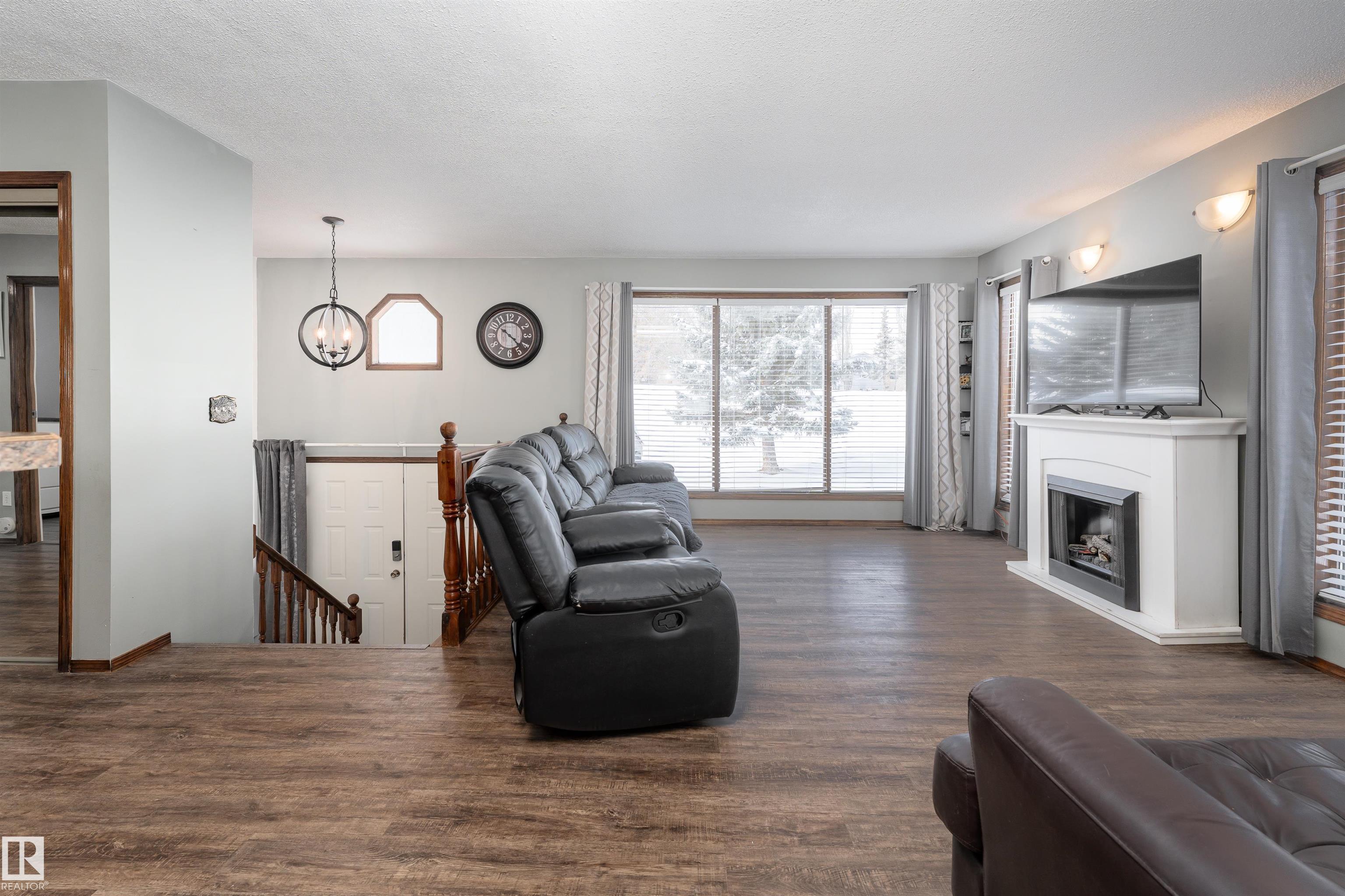 2228 Parkland Drive, Lake Country Prop., Rural Parkland County