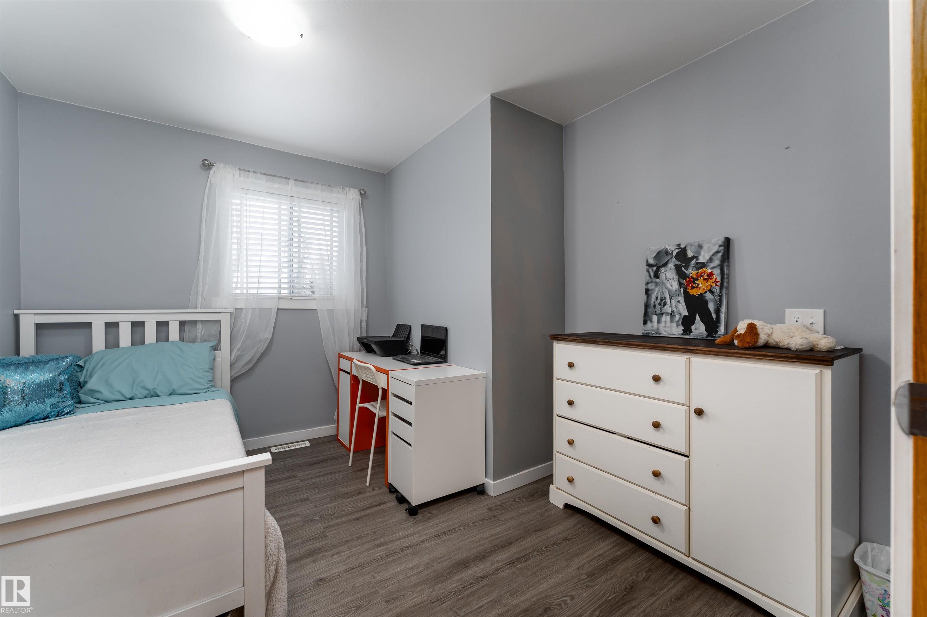 Photo 11 at 2228 Parkland Drive, Lake Country Prop., Rural Parkland County