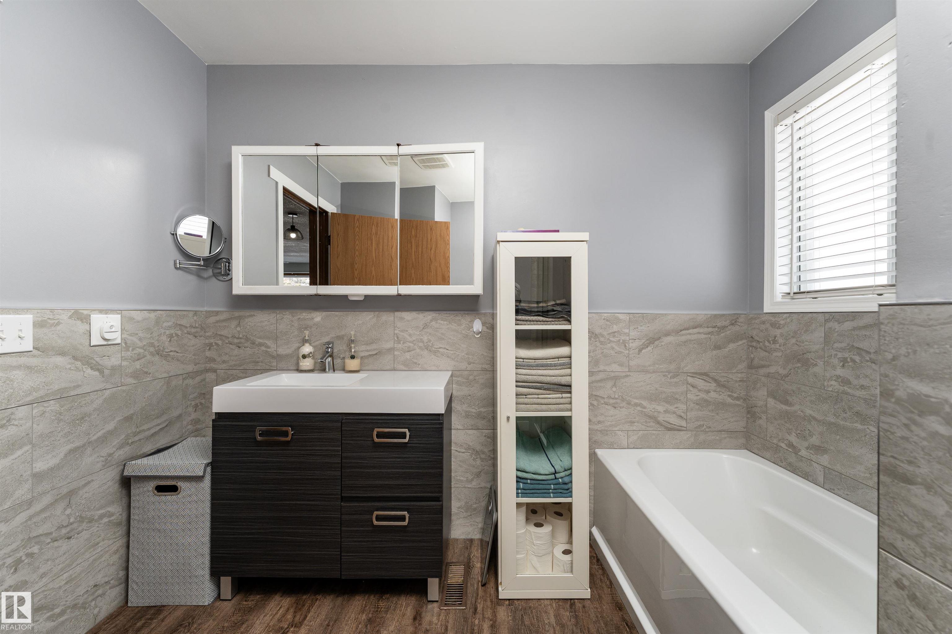 Photo 16 at 2228 Parkland Drive, Lake Country Prop., Rural Parkland County