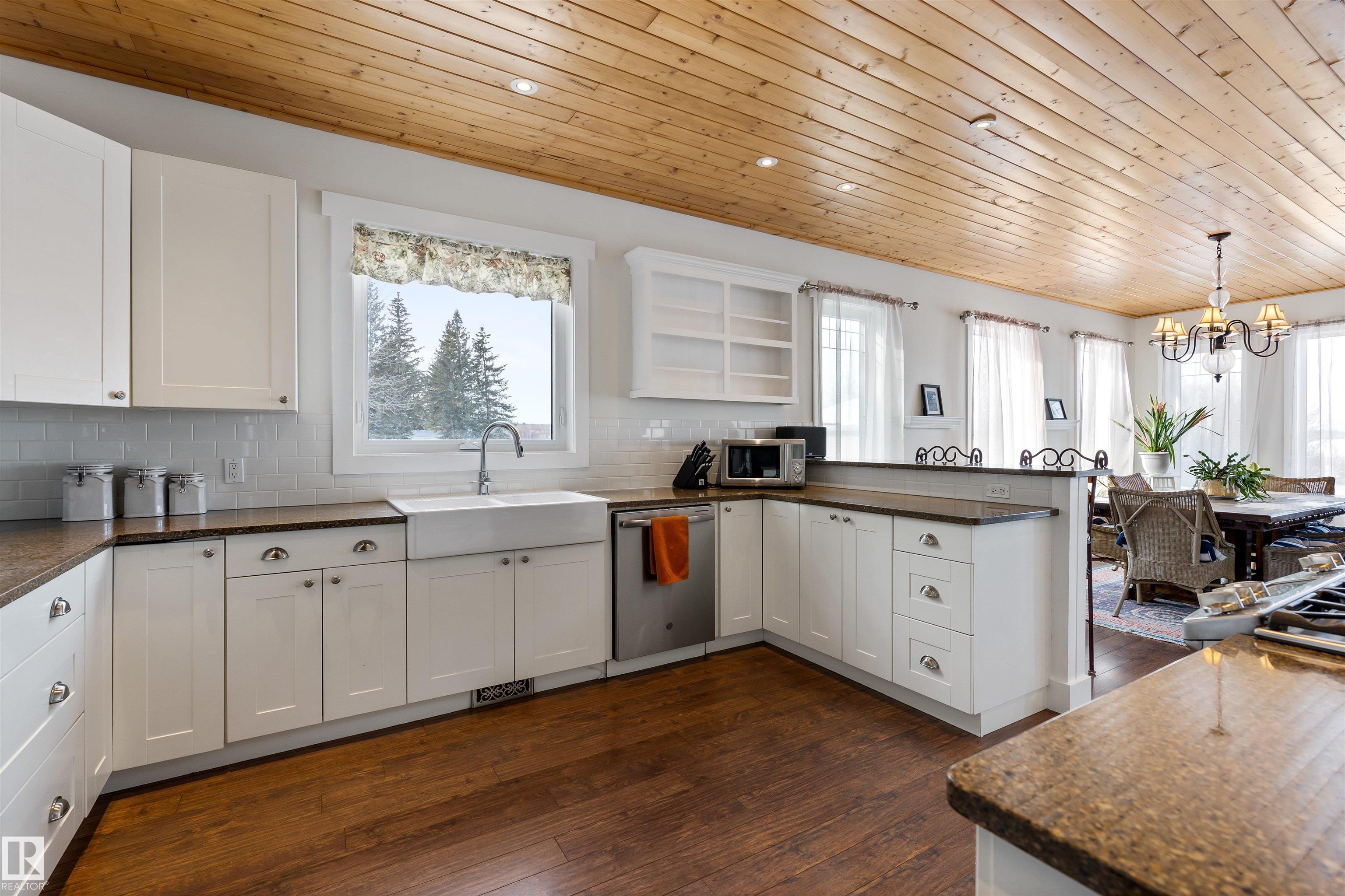 Photo 9 at 309 - 55230 Rge Road 10, Pine Sands, Rural Sturgeon County