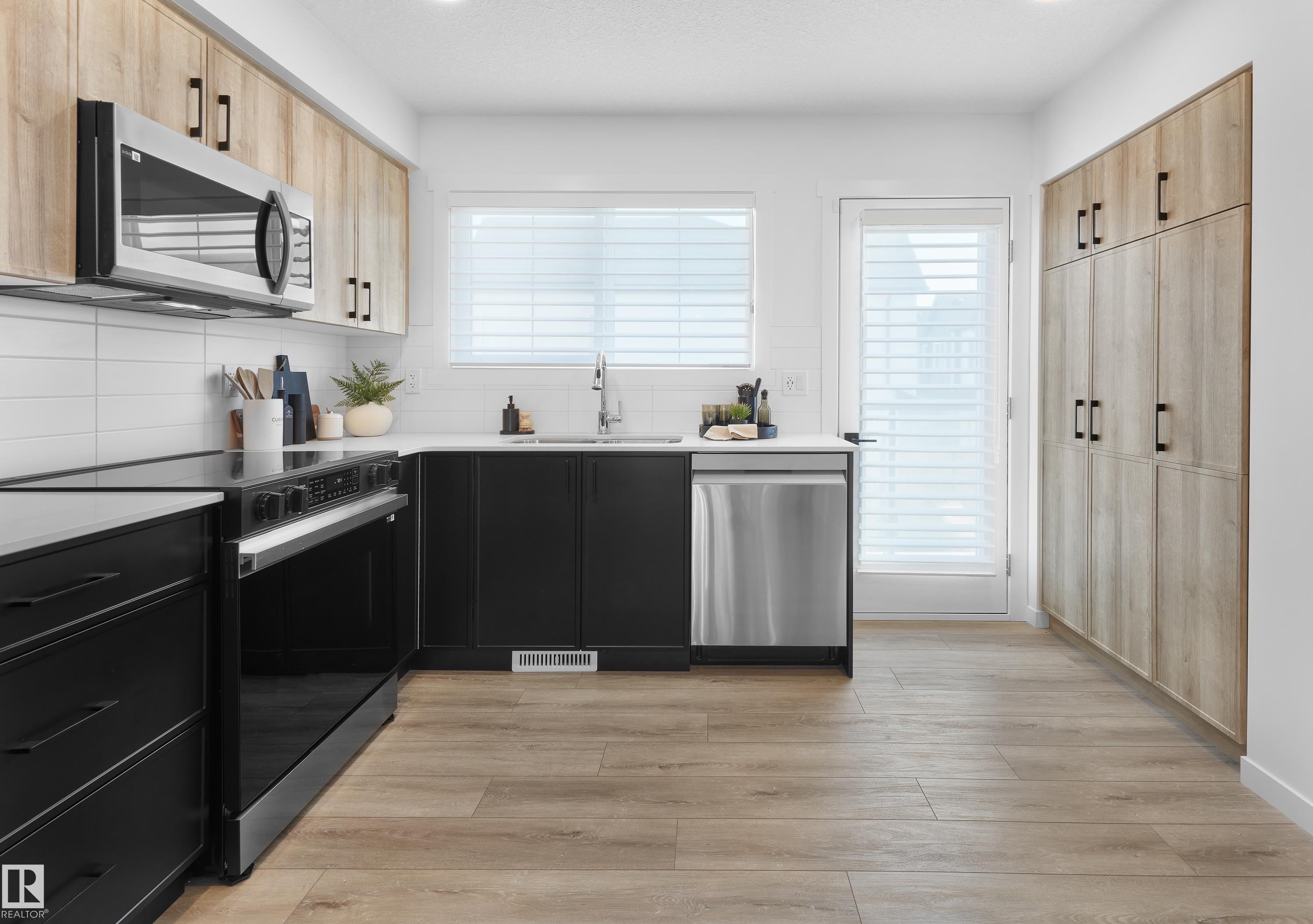 Photo 10 at 4 - 150 Cashman Crescent SW, Cashman, Edmonton